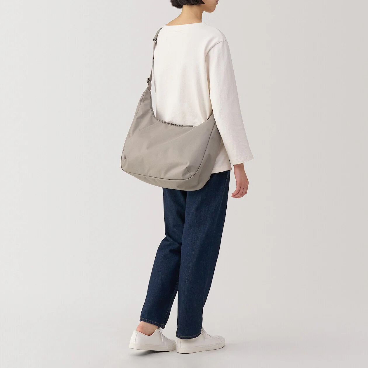 2-Way Water Repellent Shoulder Bag - Image 32