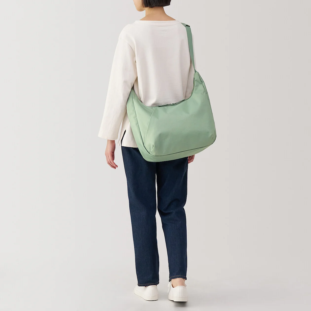 2-Way Water Repellent Shoulder Bag - Image 43