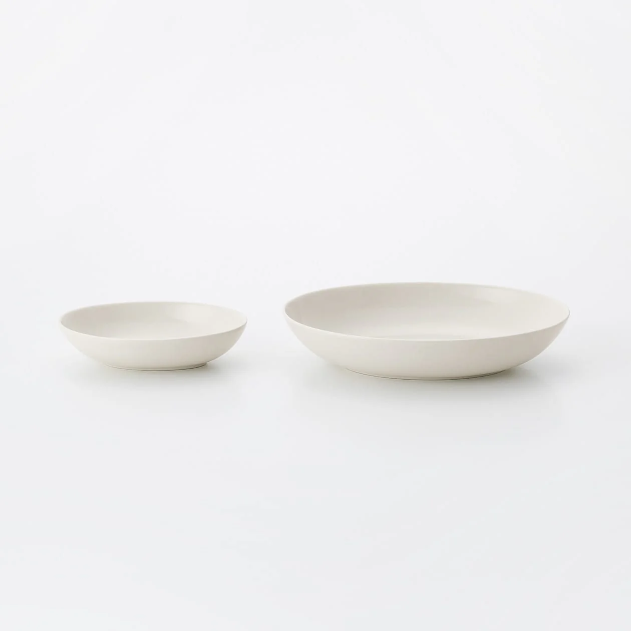 Beige Porcelain Oval Dish - Image 12