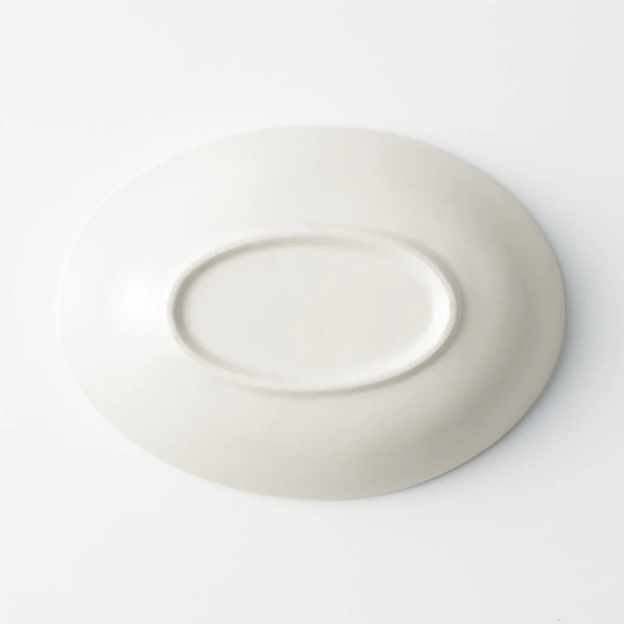 Beige Porcelain Oval Dish - Image 4