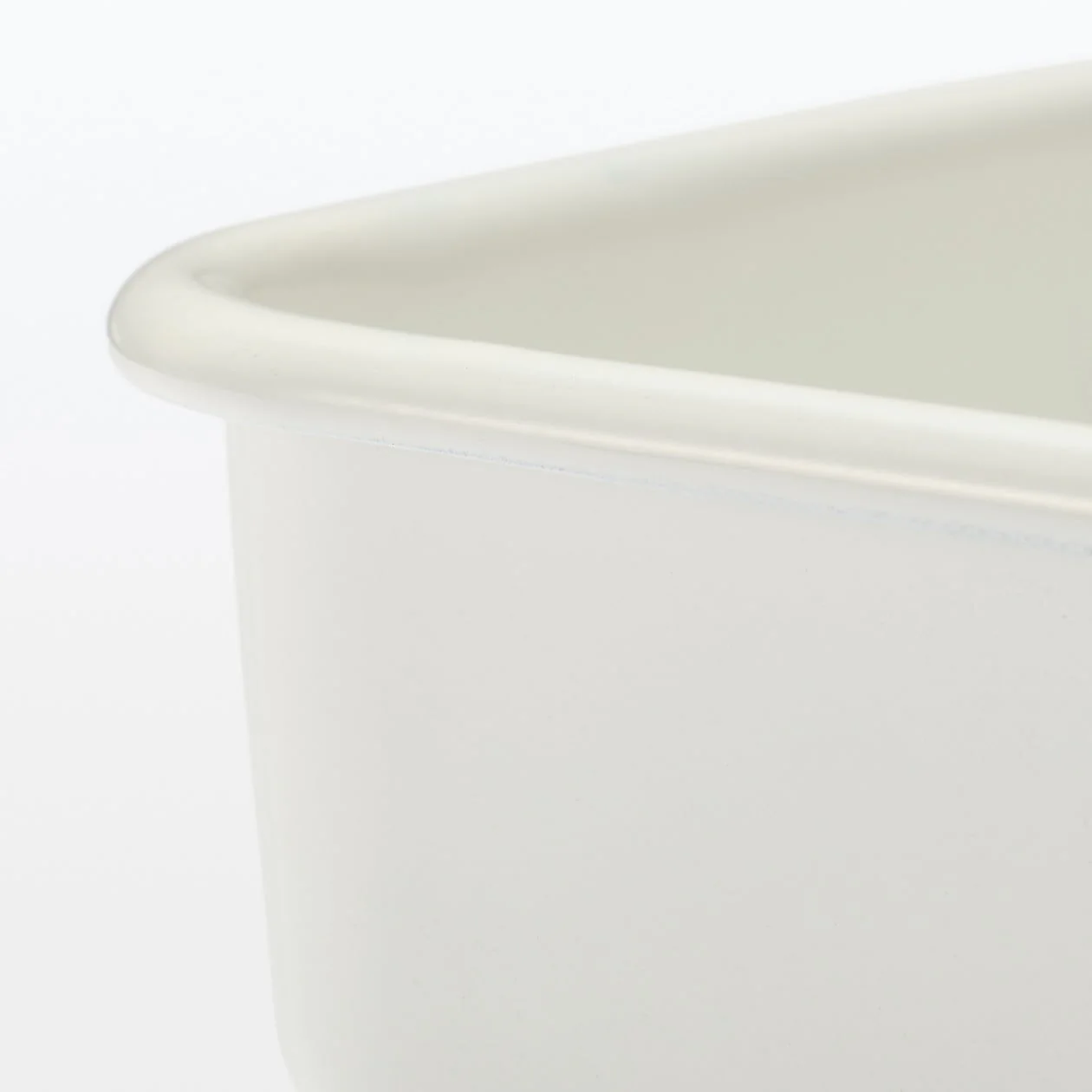 Enamel Storage Container - Image 19