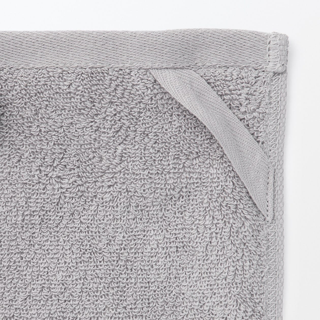 Fluffy Pile Hand Towel with Loop - Image 4