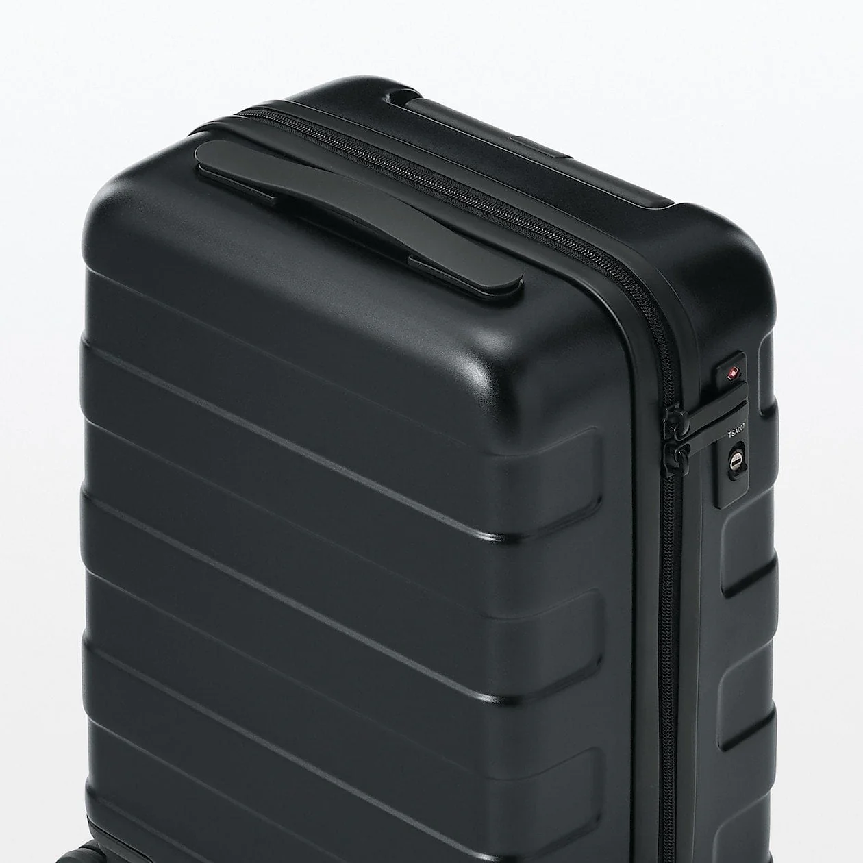 Hard Shell Suitcase - 20L (47cm) - Image 19