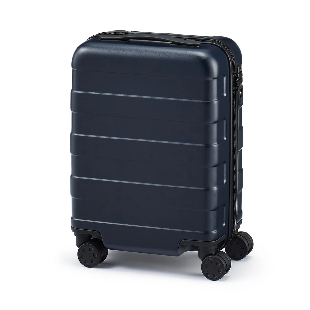 Hard Shell Suitcase - 20L (47cm) - Image 37