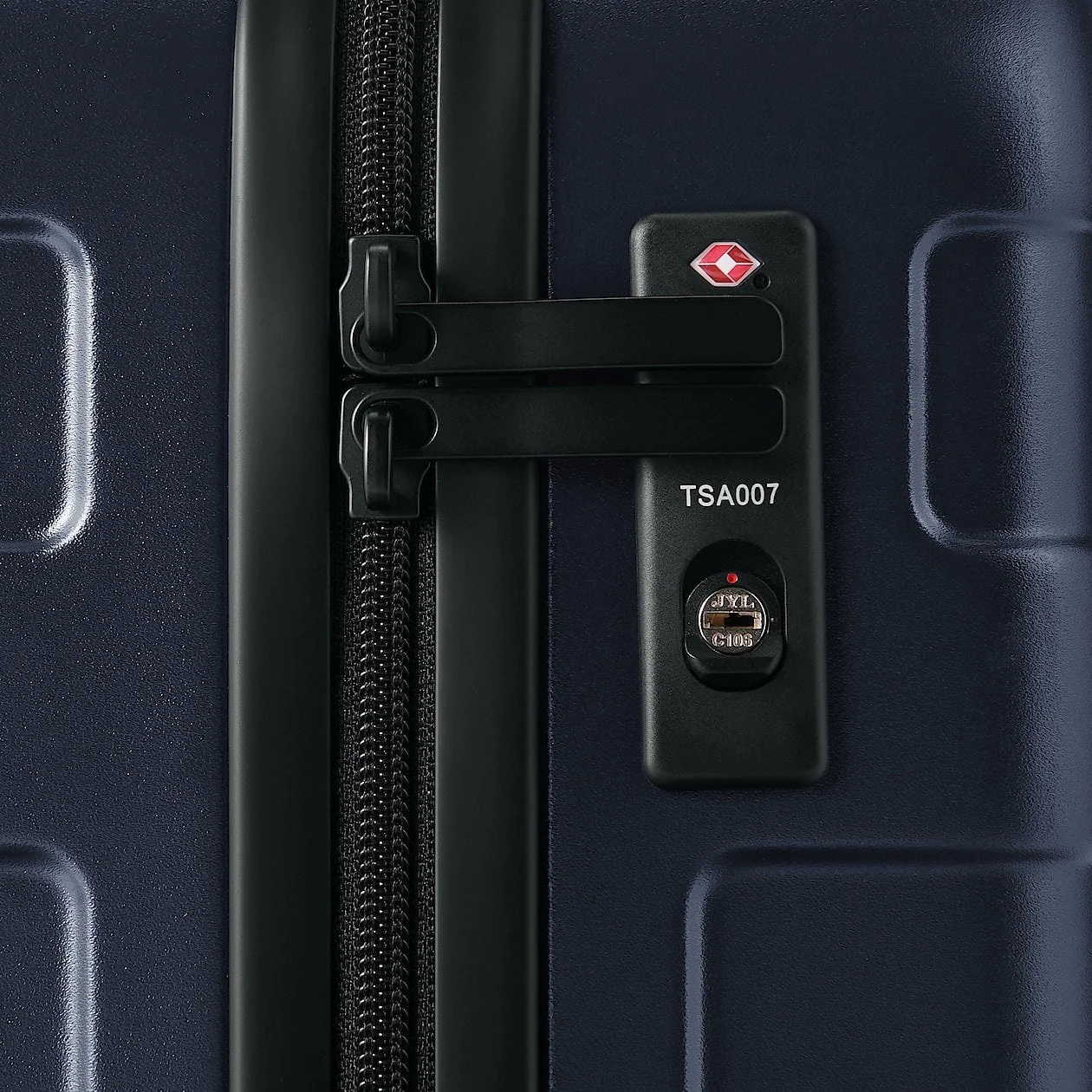 Hard Shell Suitcase - 20L (47cm) - Image 45