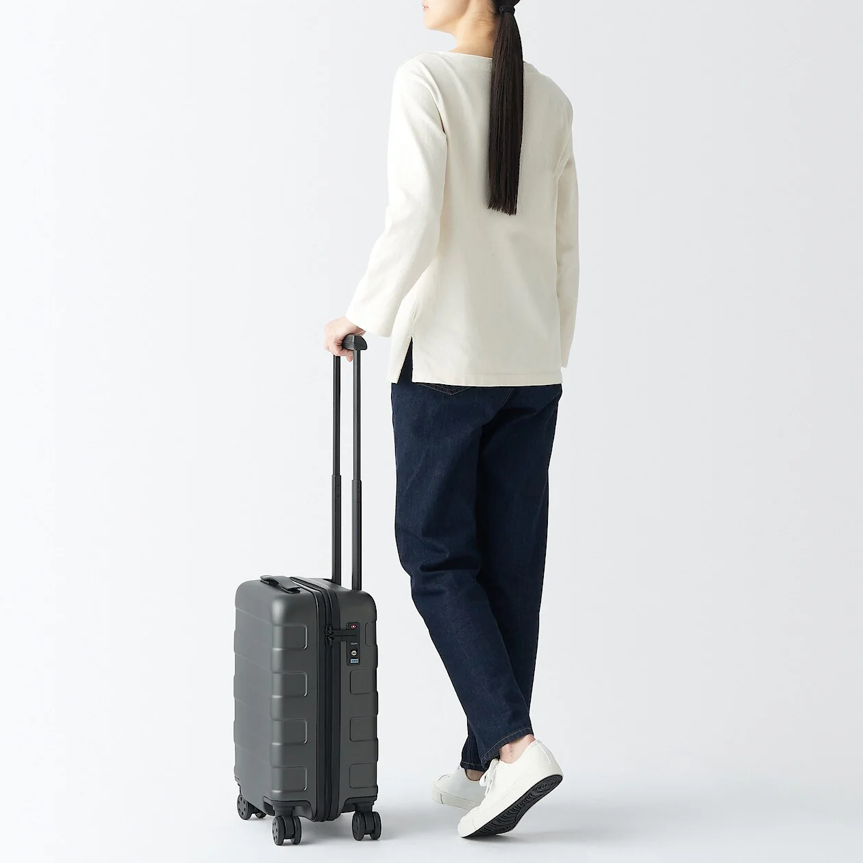 Hard Shell Suitcase - 20L (47cm) - Image 52