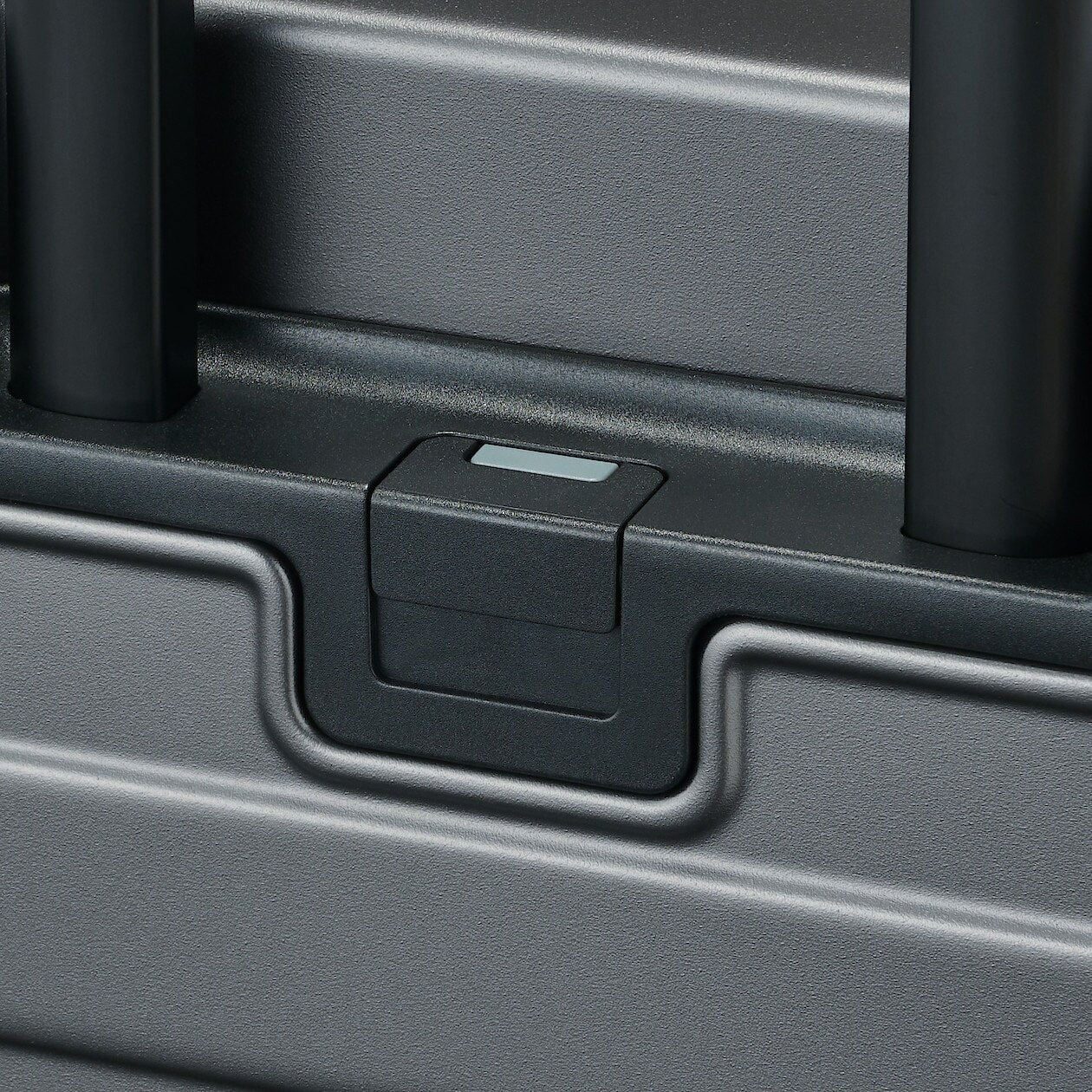 Hard Shell Suitcase - 20L (47cm) - Image 63