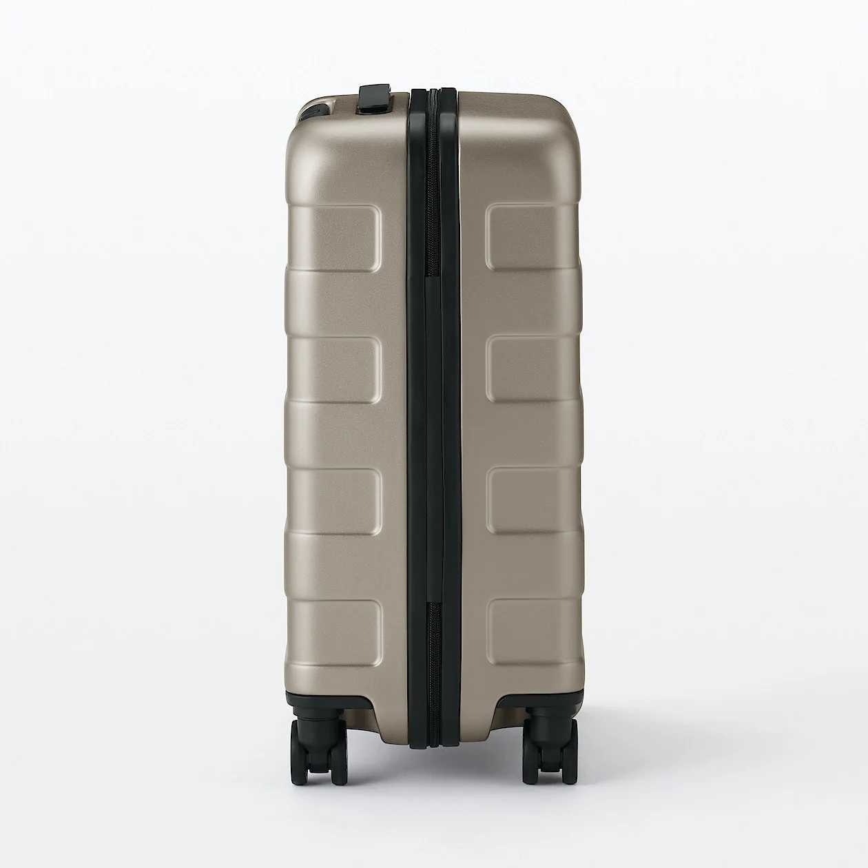 Hard Shell Suitcase - 36L (54cm) - Image 64
