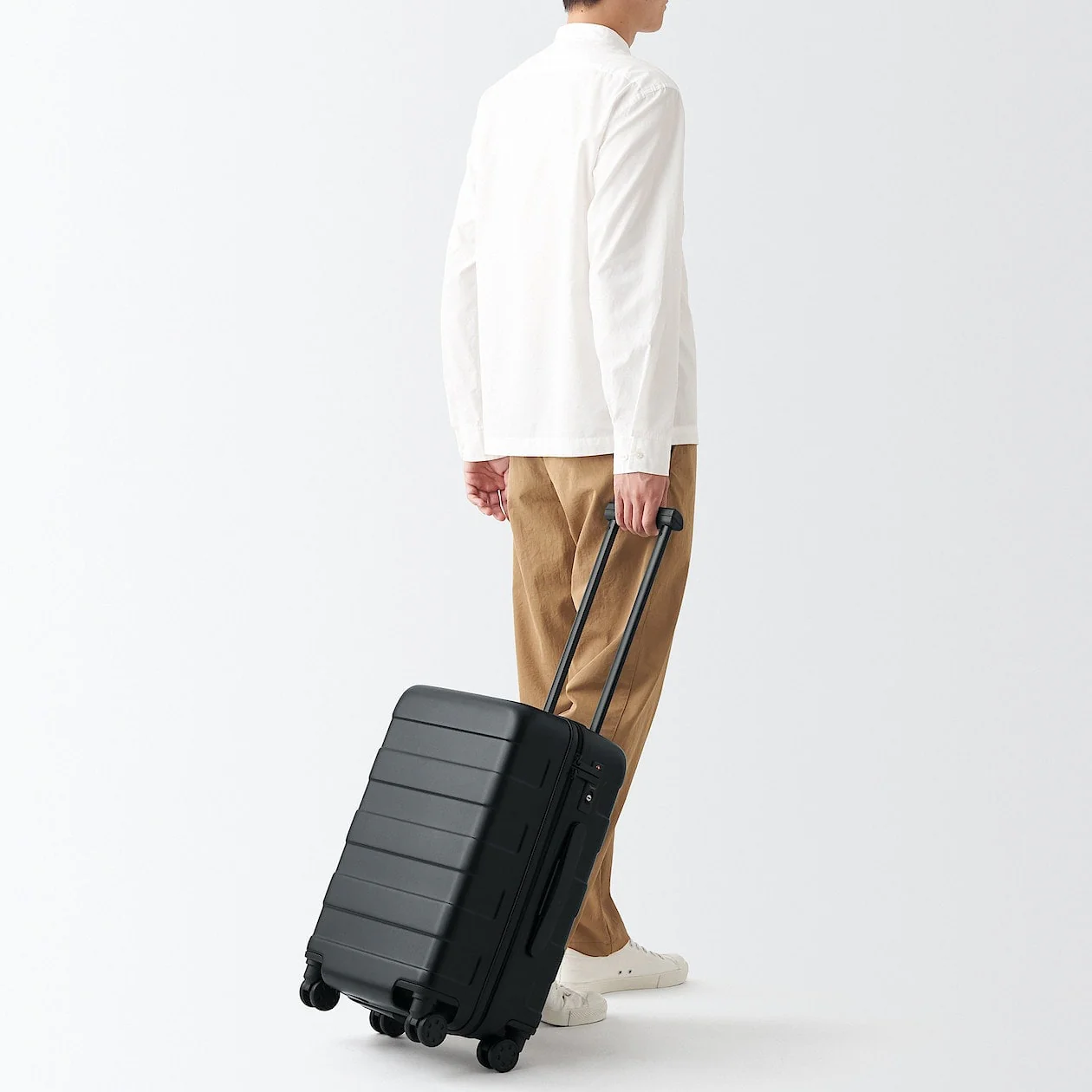 Hard Shell Suitcase - 36L (54cm) - Image 98