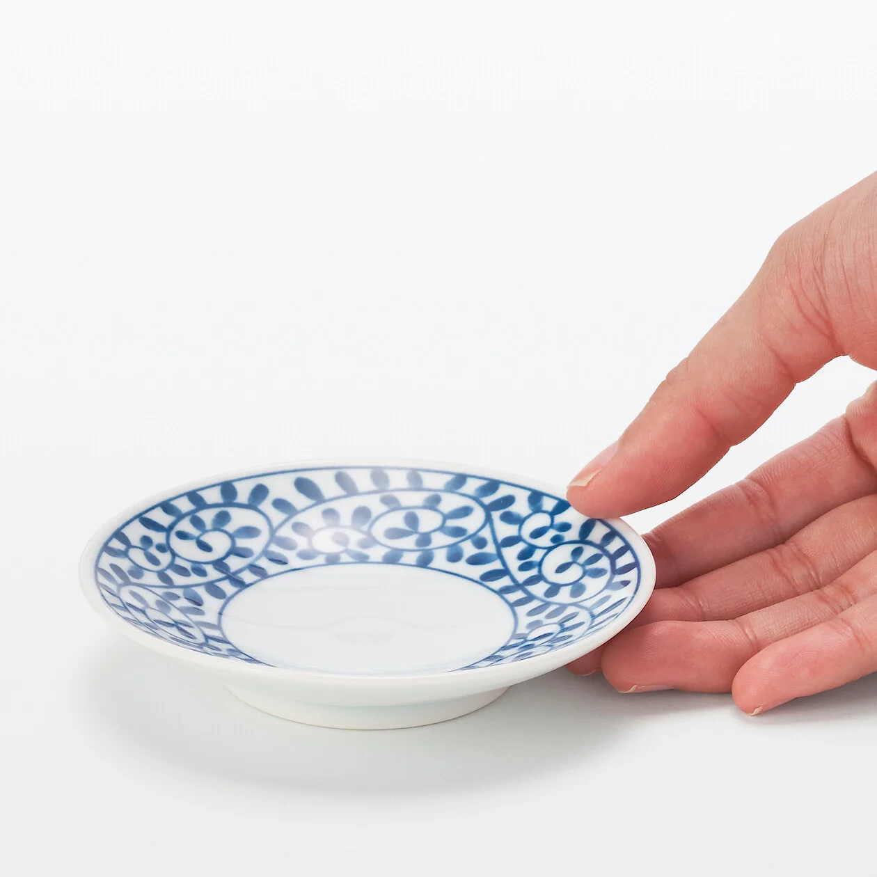Hasami Small Plate - Arabesque - Image 6
