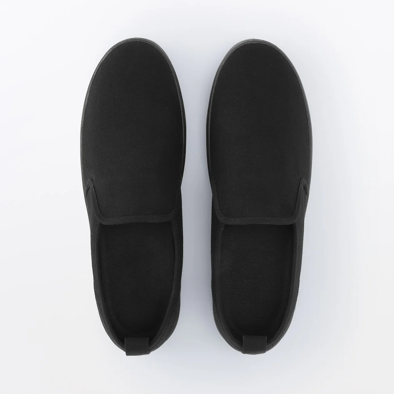 Cushion Insole Water-Repellent Canvas Slip-On Sneakers - Image 4
