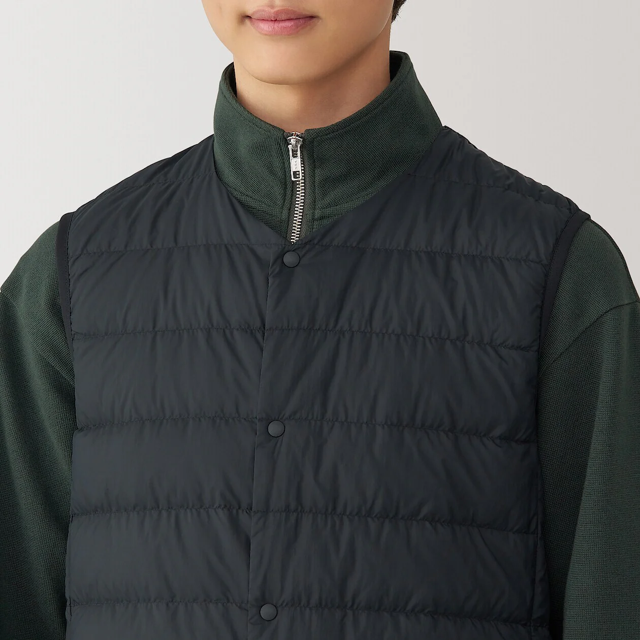 Lightweight Pocketable Down Vest - Image 5
