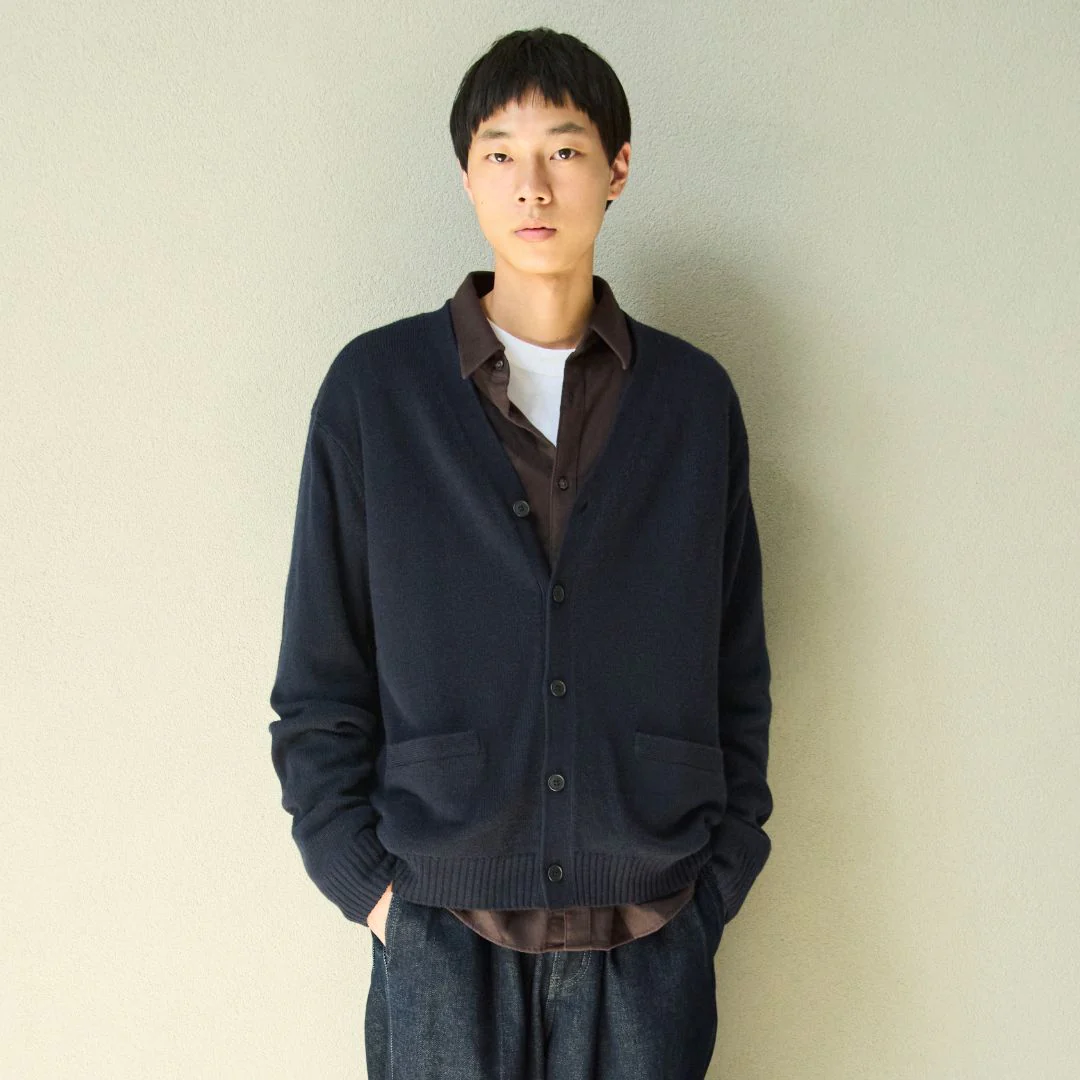 Washable Wool Mid Gauge V-Neck Cardigan