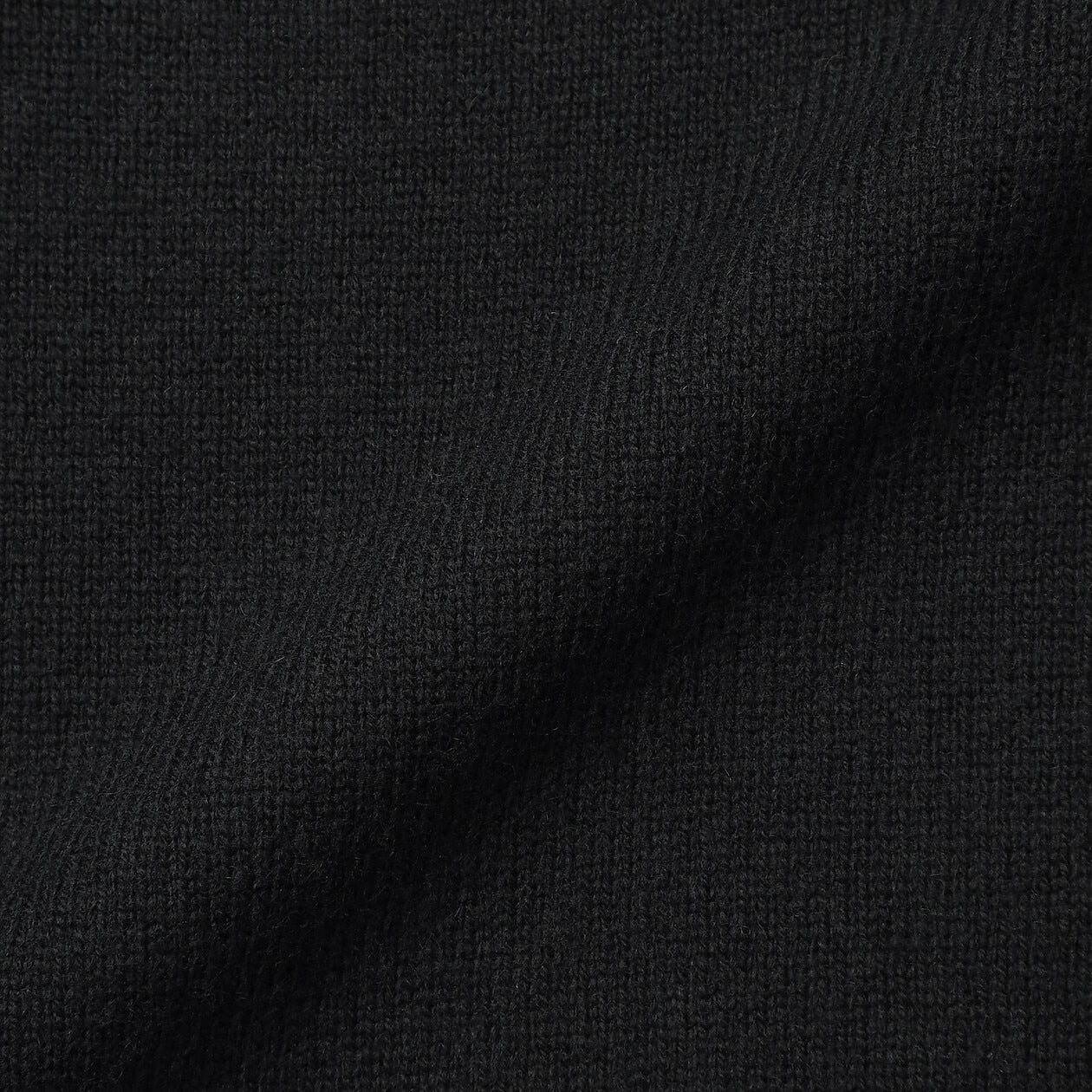 Washable Wool Mid Gauge V-Neck Cardigan - Image 13