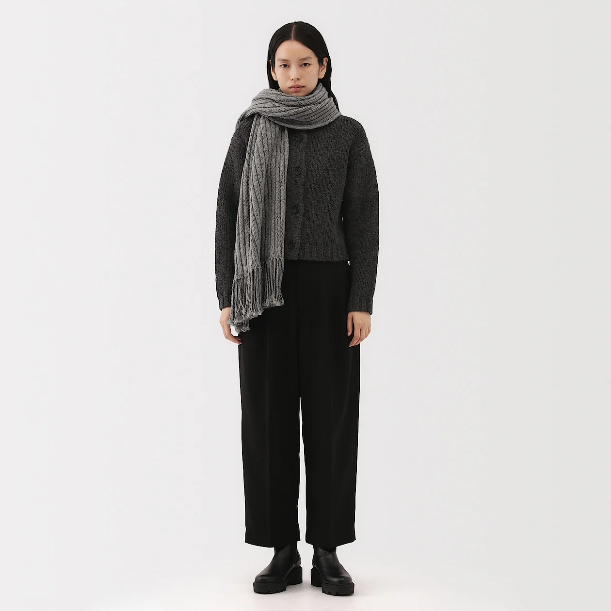 Merino Wool Low-Gauge Stole - Image 2
