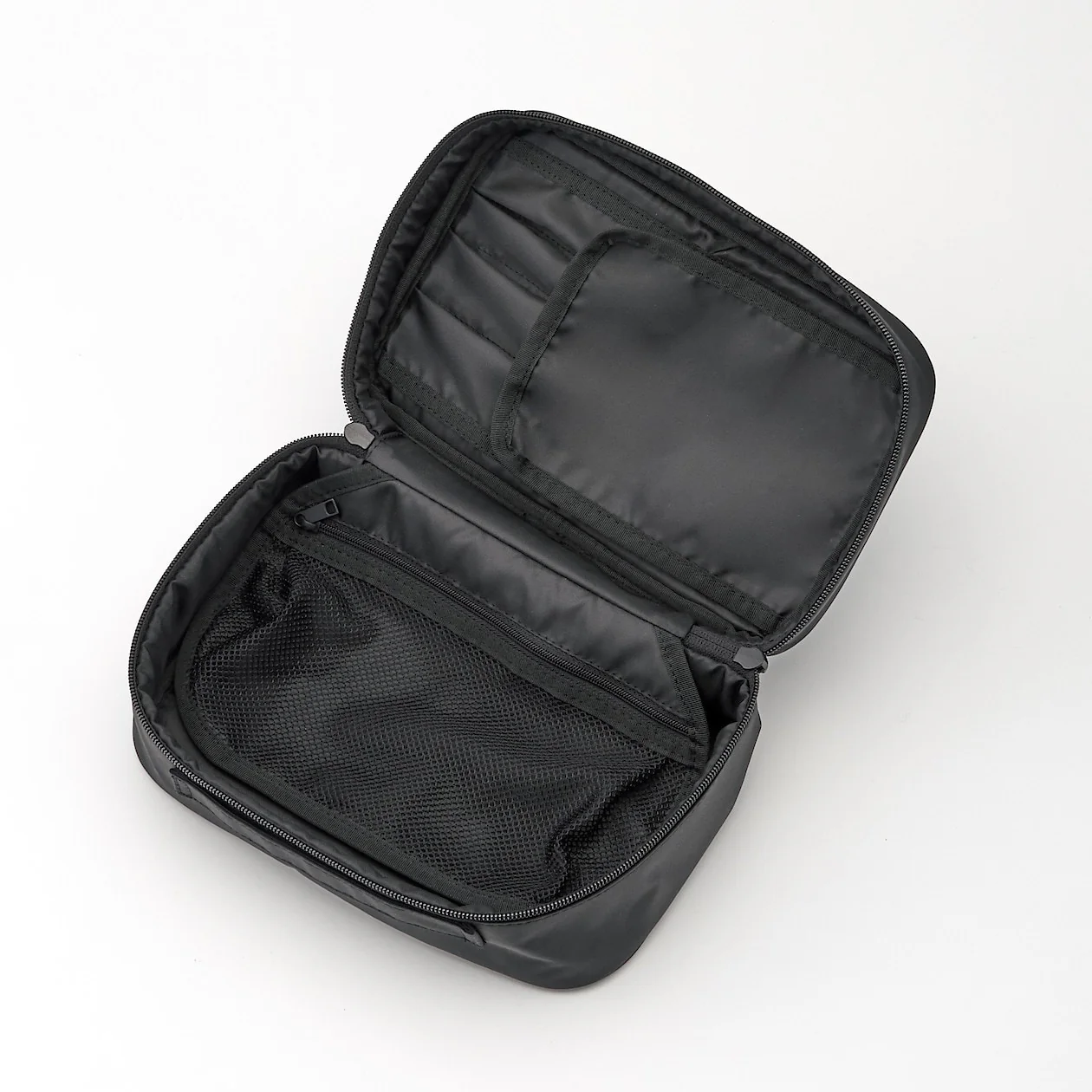 Nylon Makeup Box - Image 4