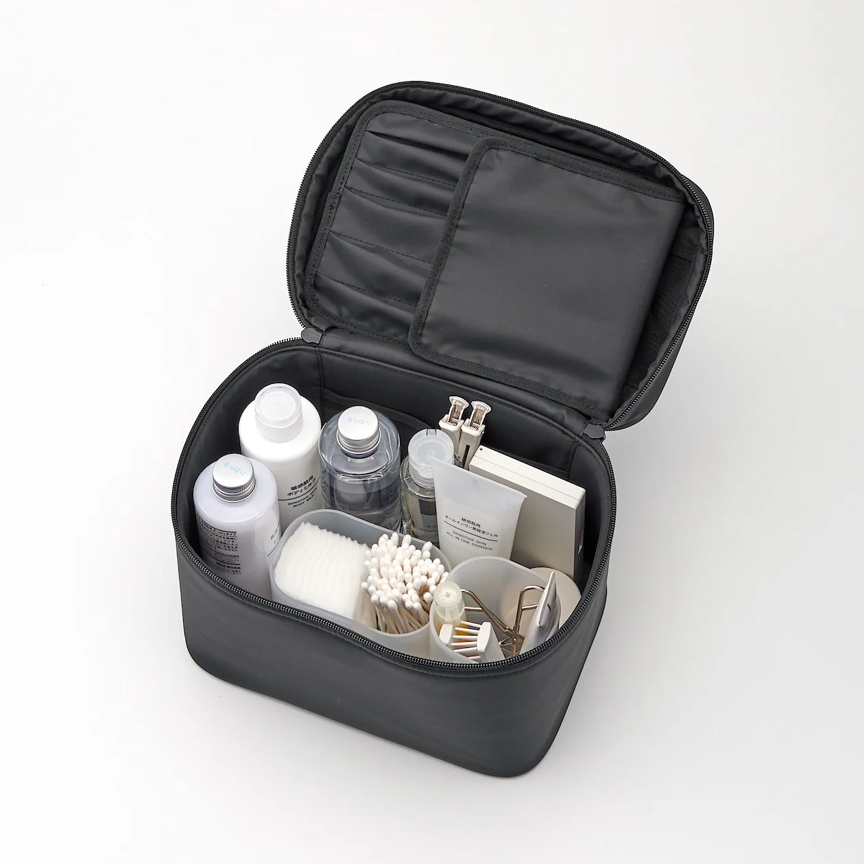 Nylon Makeup Box - Image 7