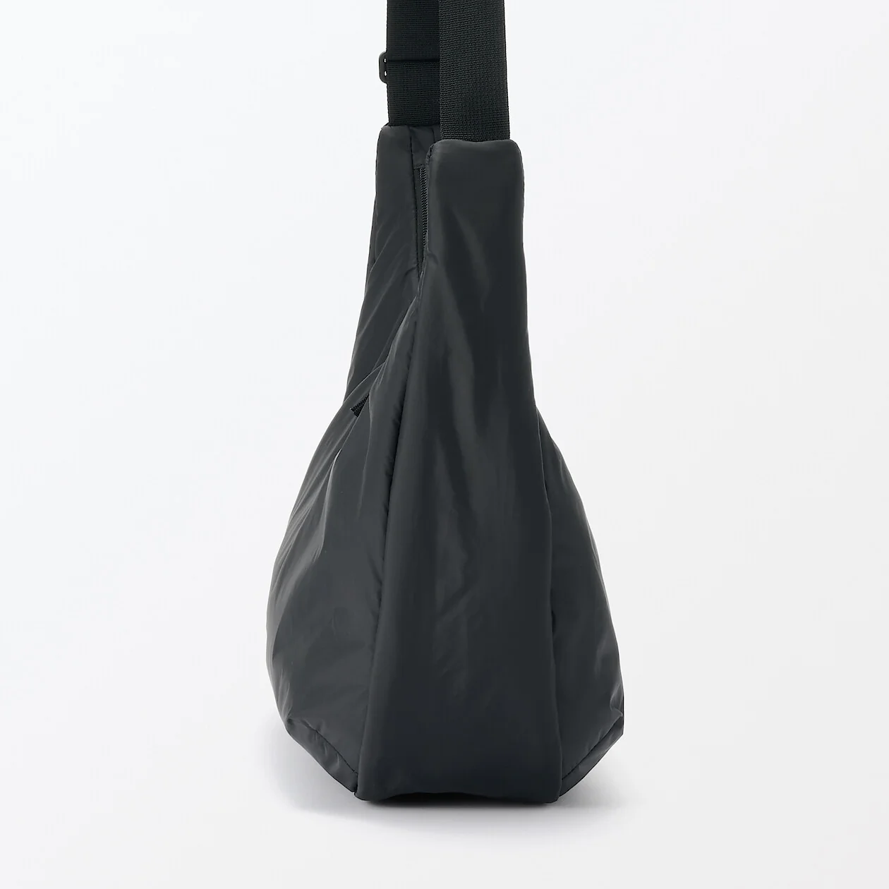 2-Way Water Repellent Padded One Shoulder Bag - Image 6