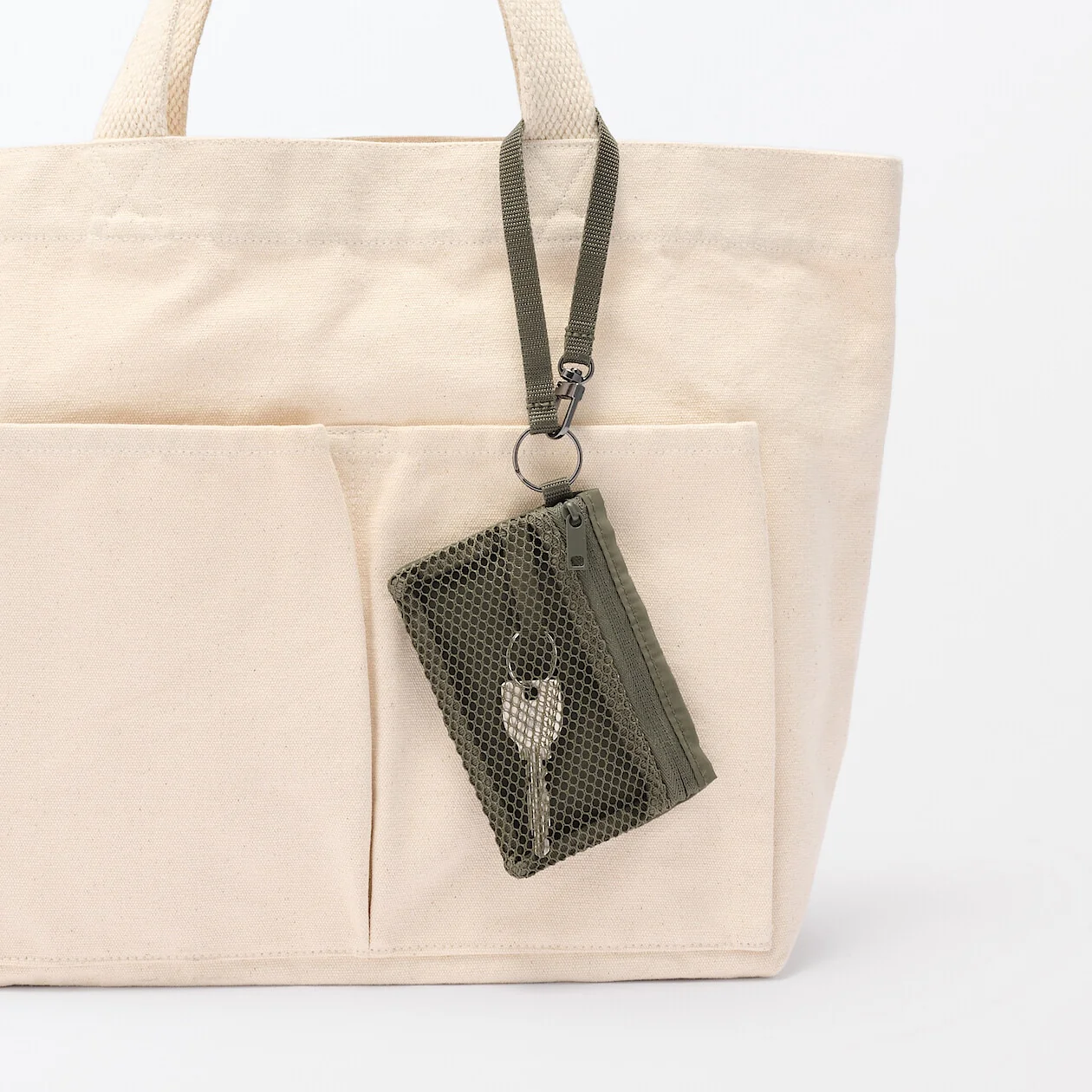 Mesh Card Holder with Strap - Image 16