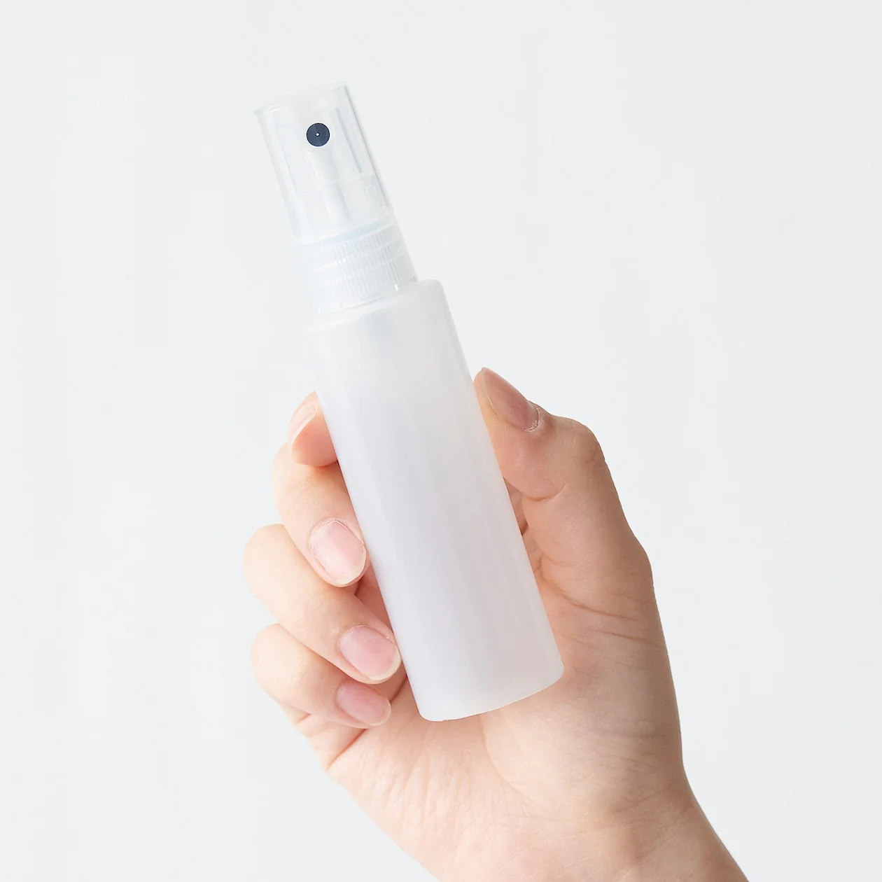 Polyethylene Travel Spray Bottle (50ml) - Image 4