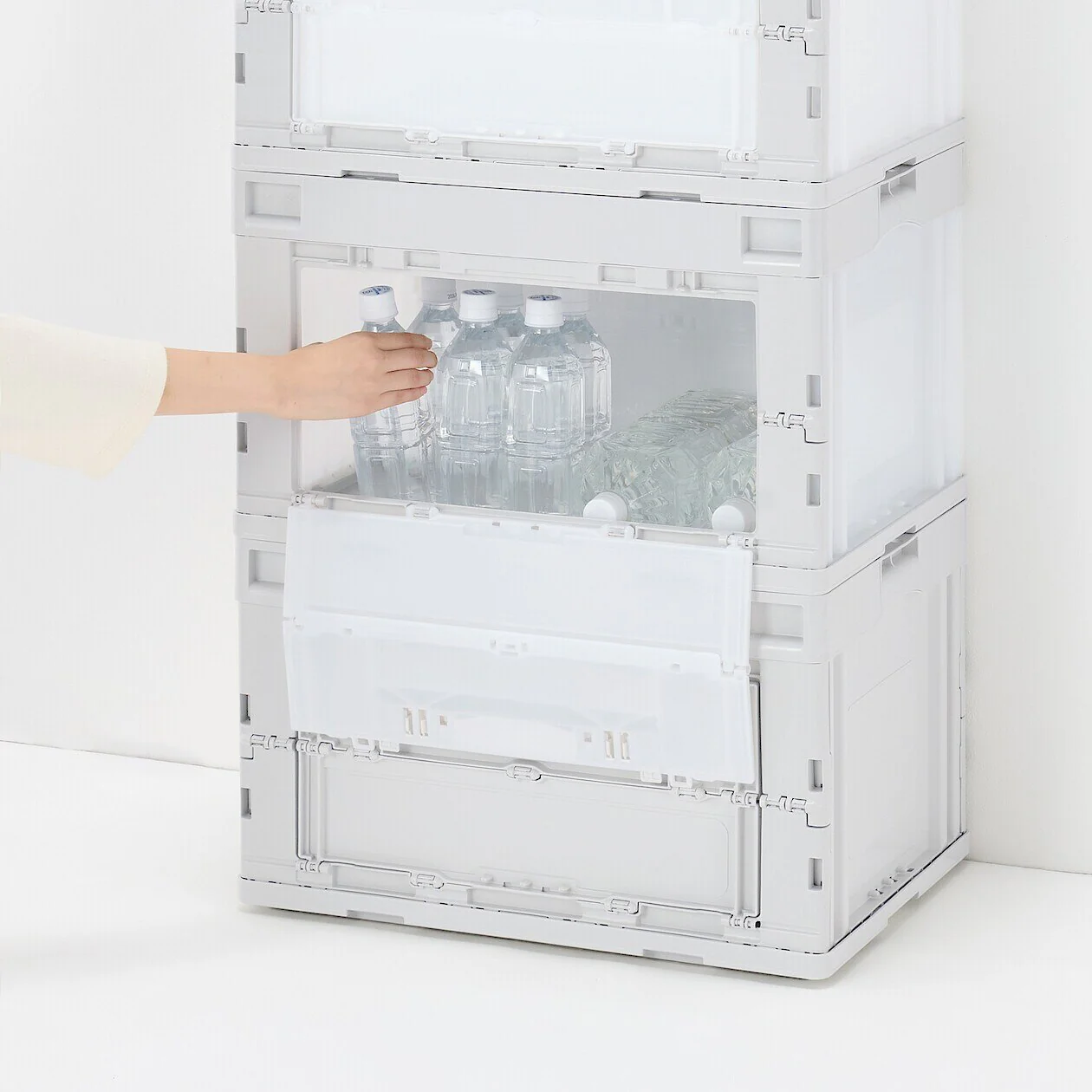 Polypropylene Folding Storage Container with Window - 50L - Image 12
