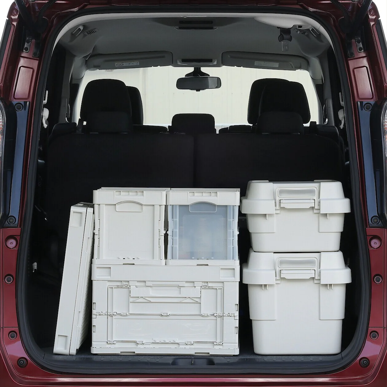 Polypropylene Folding Storage Container with Window - 50L - Image 15