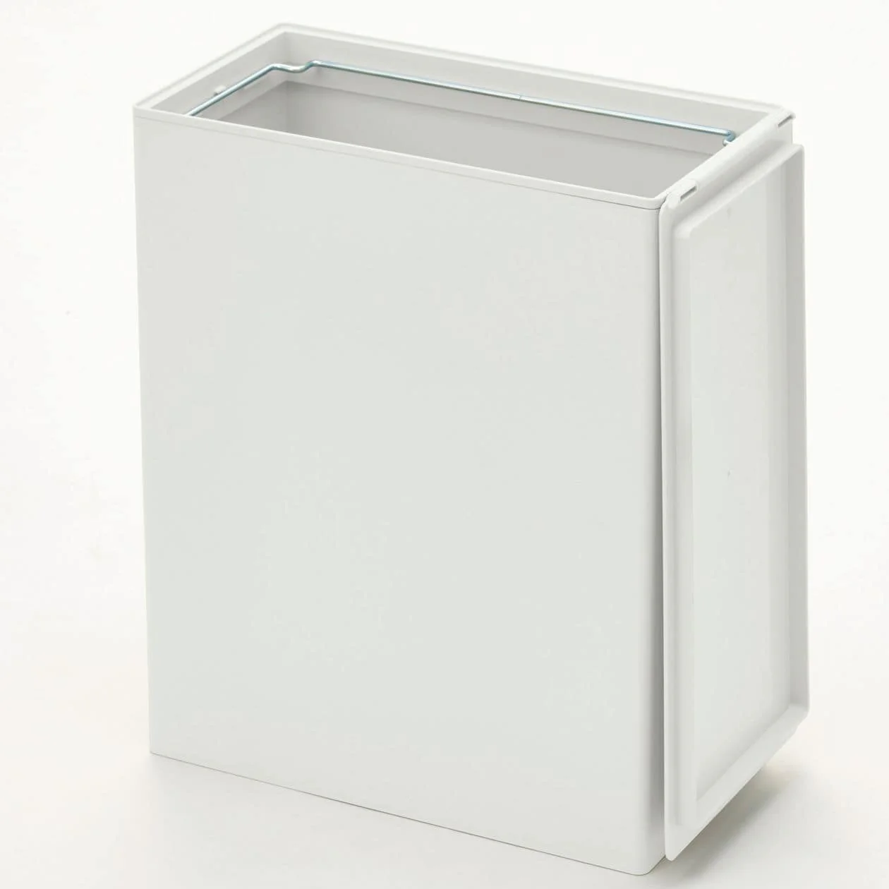 Polypropylene Dust Bin With Lid & Bag Stopper - Large - Image 3