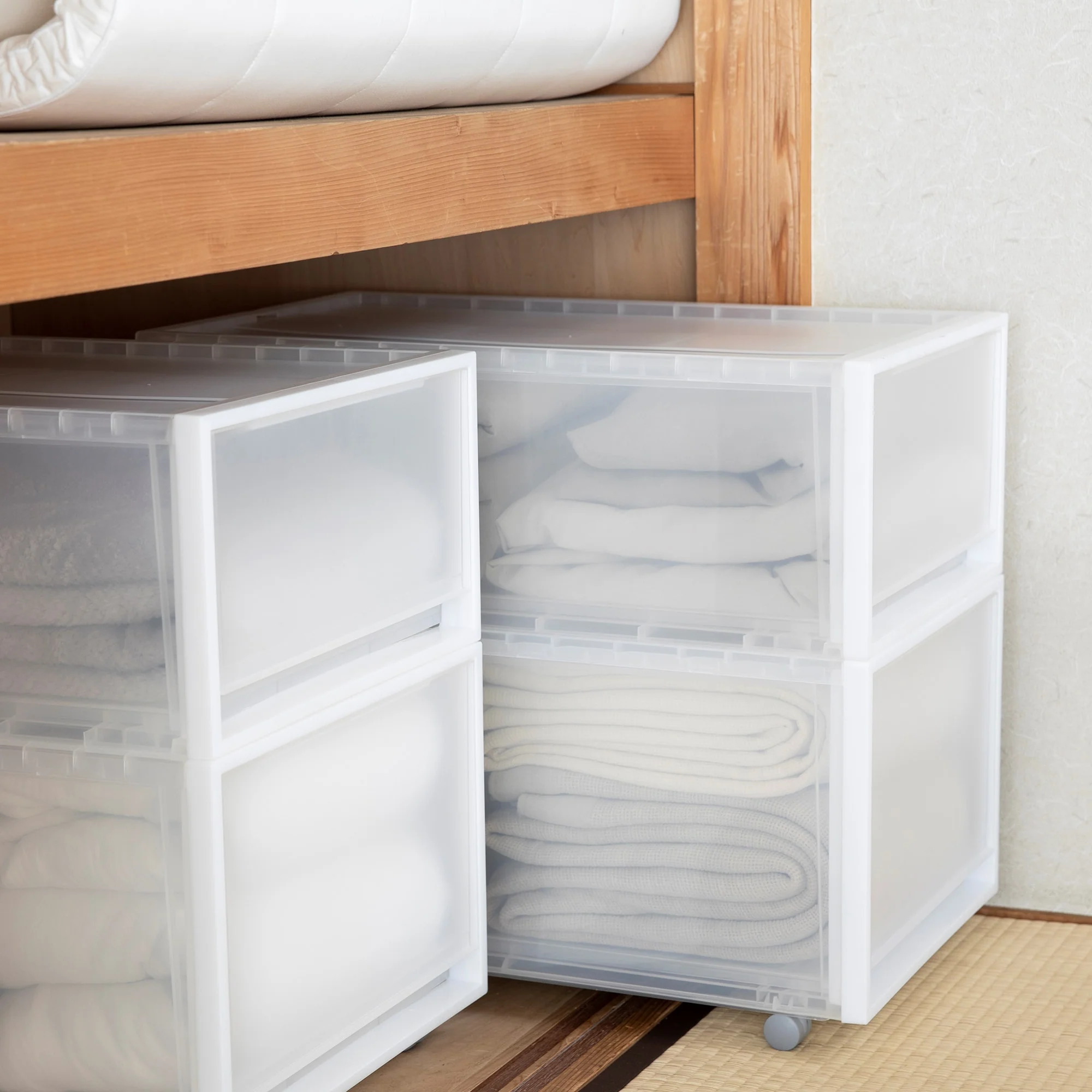 Polypropylene Storage & Dust Box Castor Wheels - Image 4