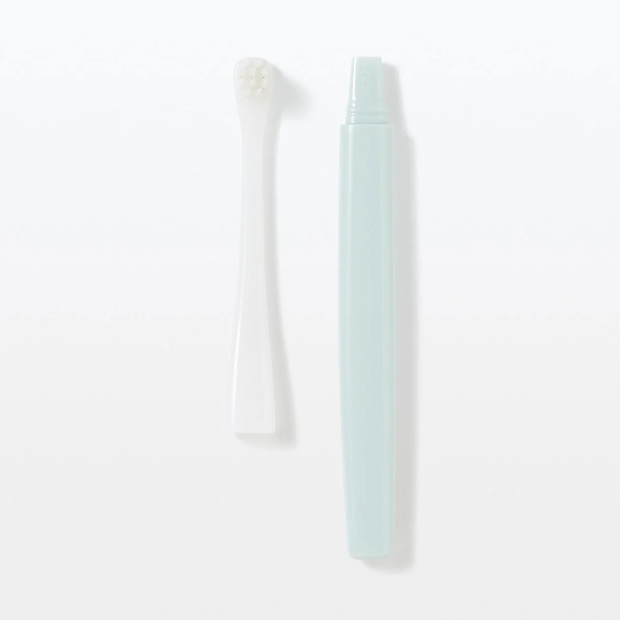Replaceable Head Spot Cleaning Toothbrush