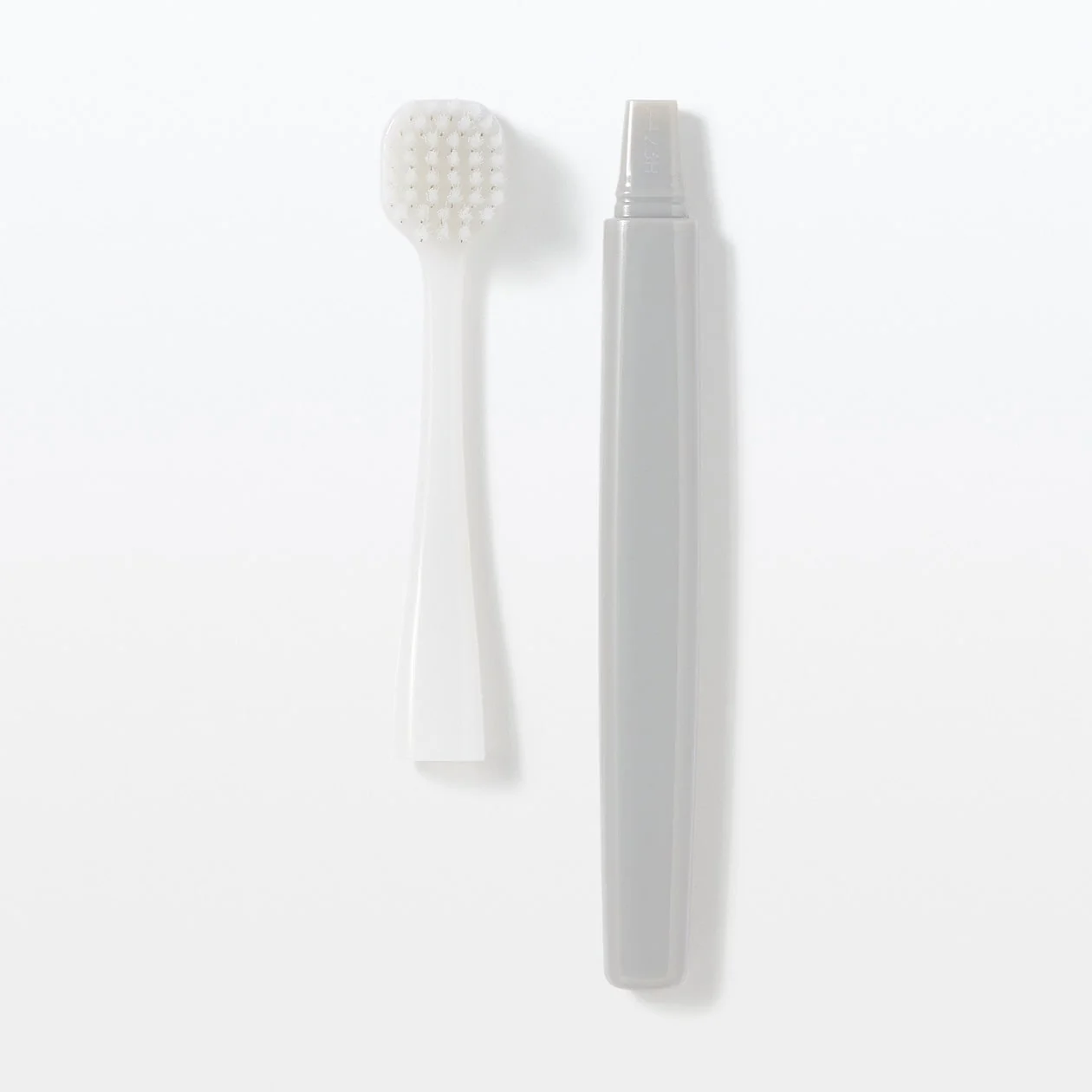 Replaceable Head Wide Toothbrush - Image 11