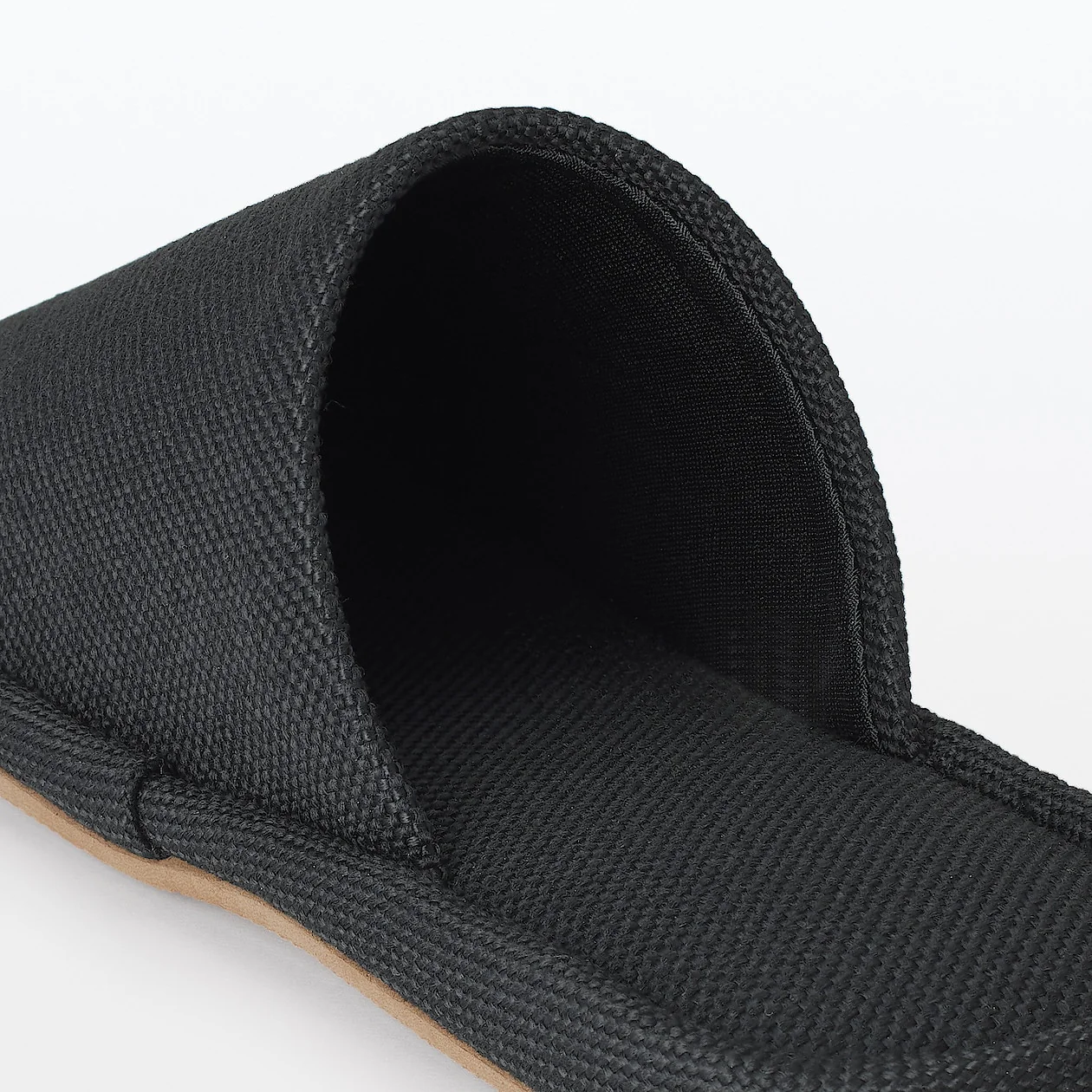 Slippers with No Left and Right - Image 7