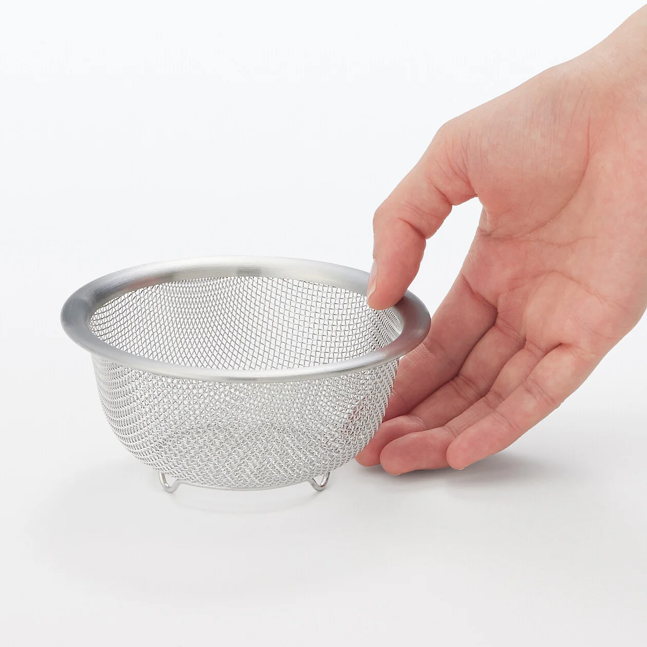 Stainless Steel Strainer - Image 6