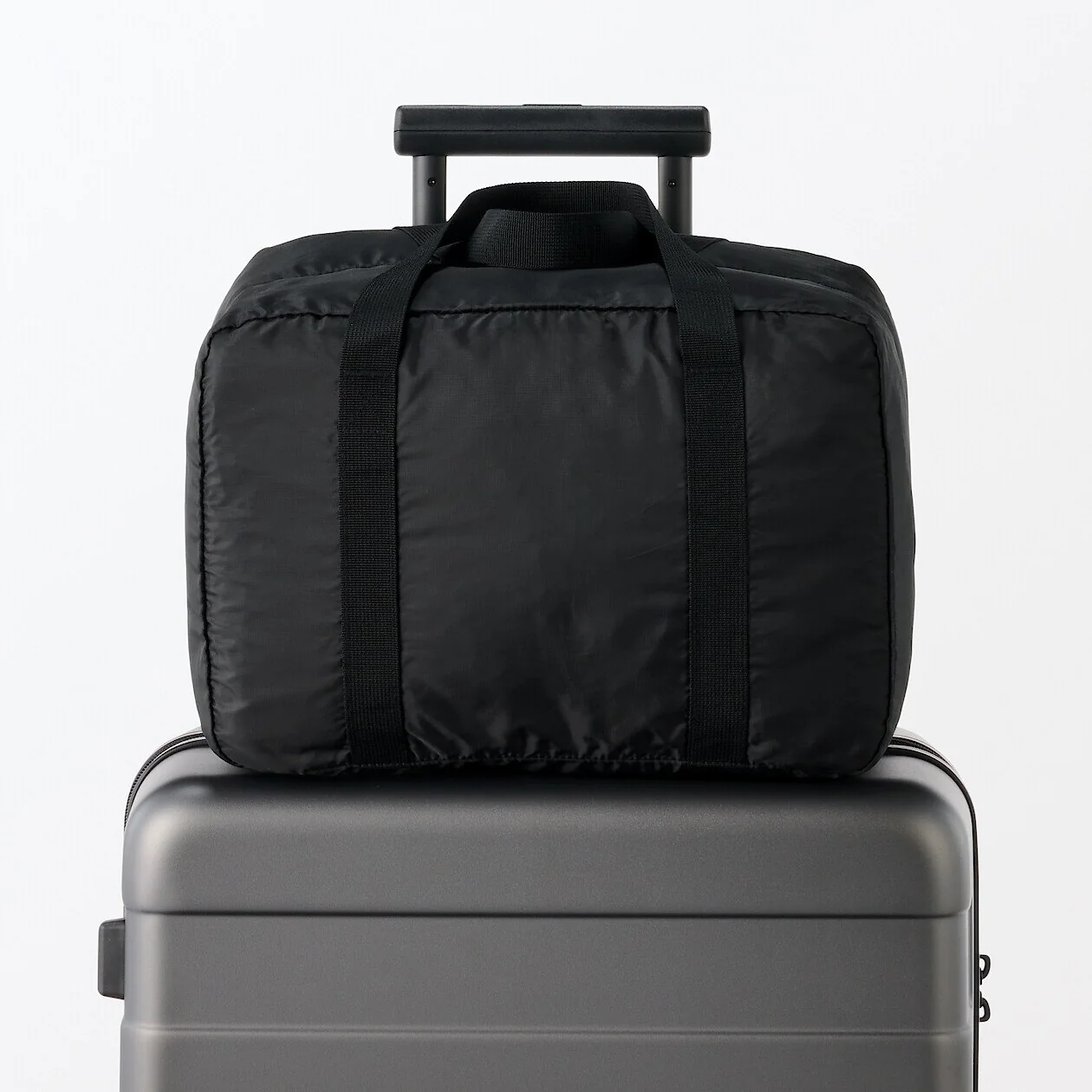 Pocketable Water Repellent Travel Boston Bag - Image 11