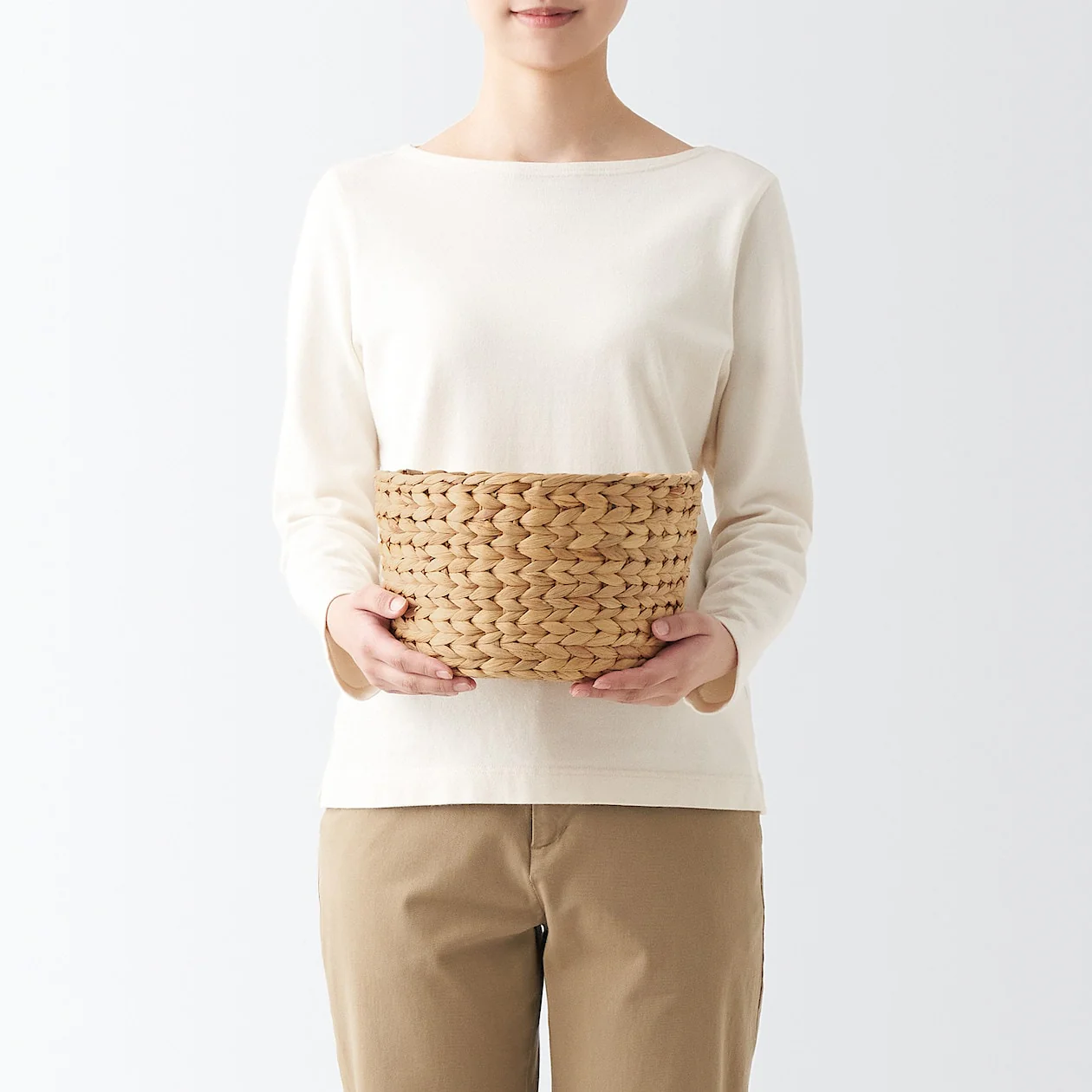 Water Hyacinth Round Basket - Shallow