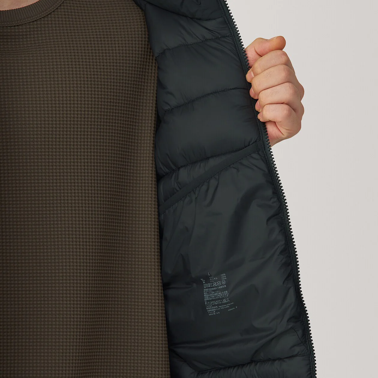Water Repellent Walking Vest - Image 33
