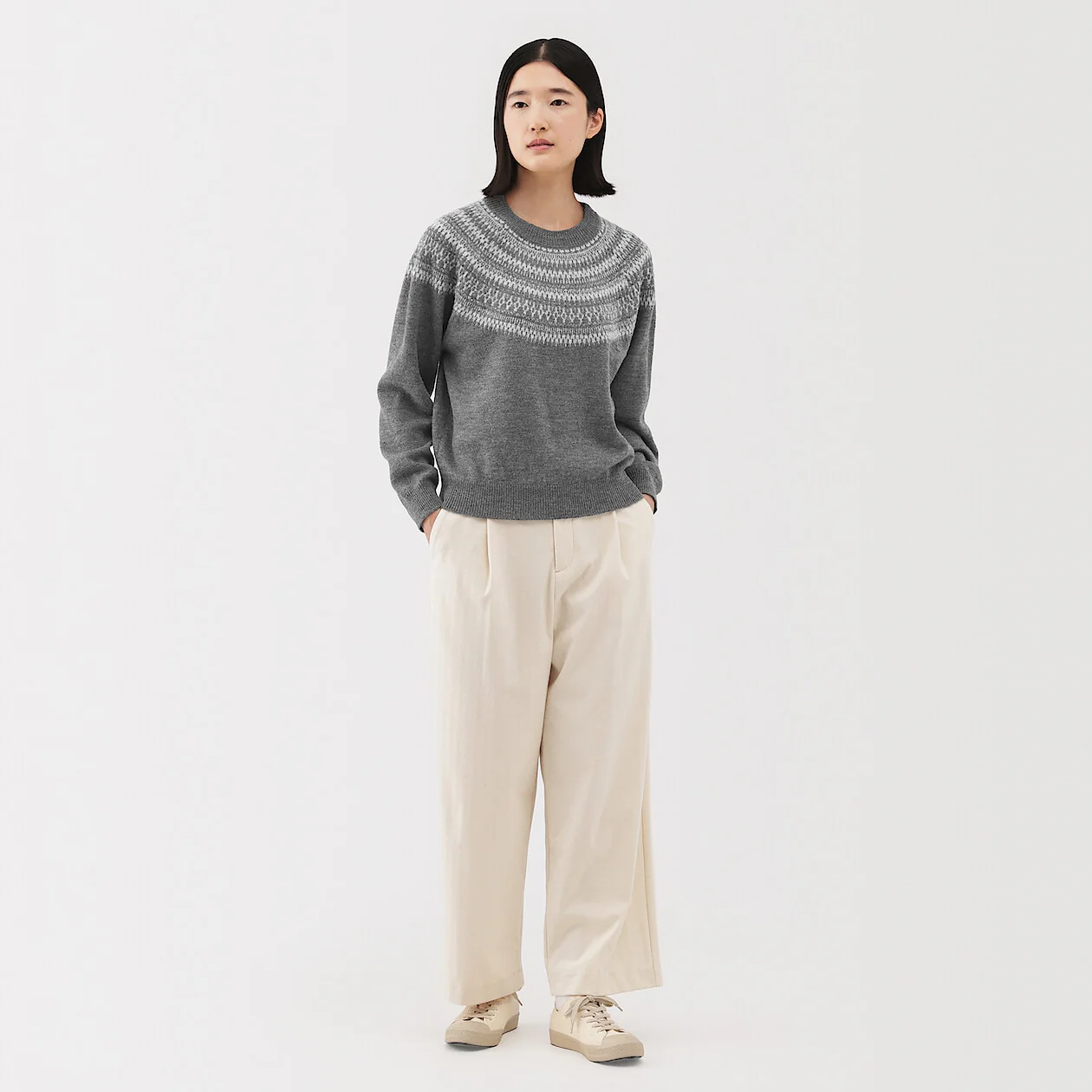 Andes Wool Pattern Sweater - Image 4