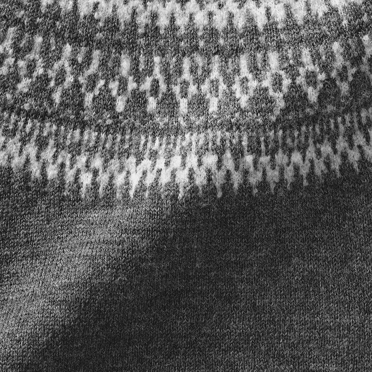 Andes Wool Pattern Sweater - Image 9