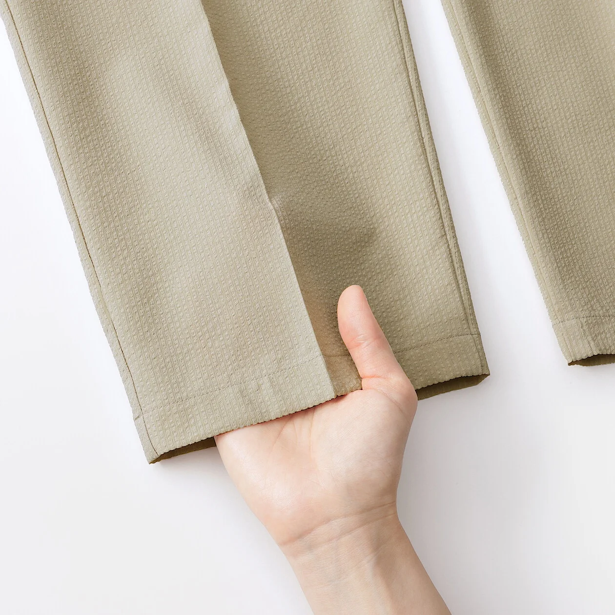 Breathable Seersucker Tapered Pants - Image 11