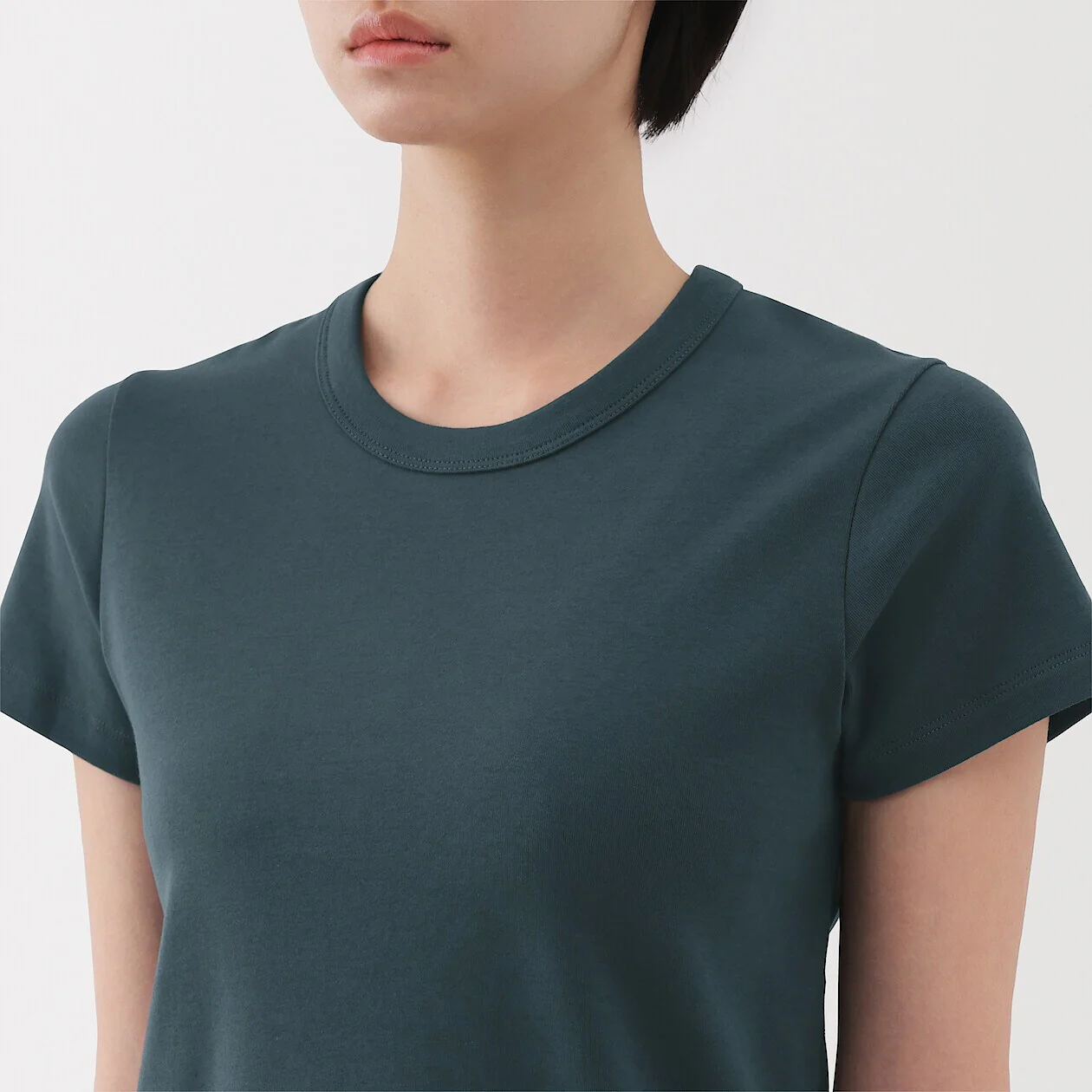 Cool Touch Anti Sweat-Stain Crewneck Short Sleeve T-Shirt - Image 5
