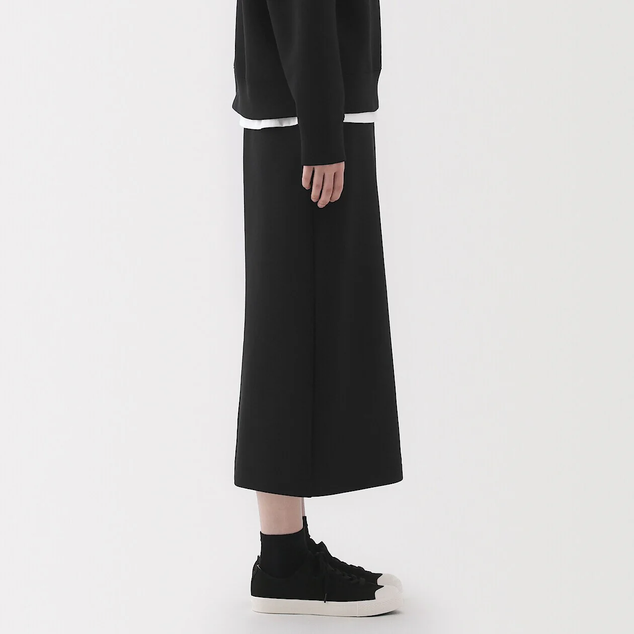 Double Knitted Straight Skirt - Image 13