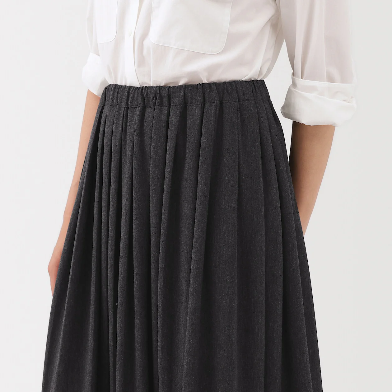 Jersey Pleated Skirt - Image 17