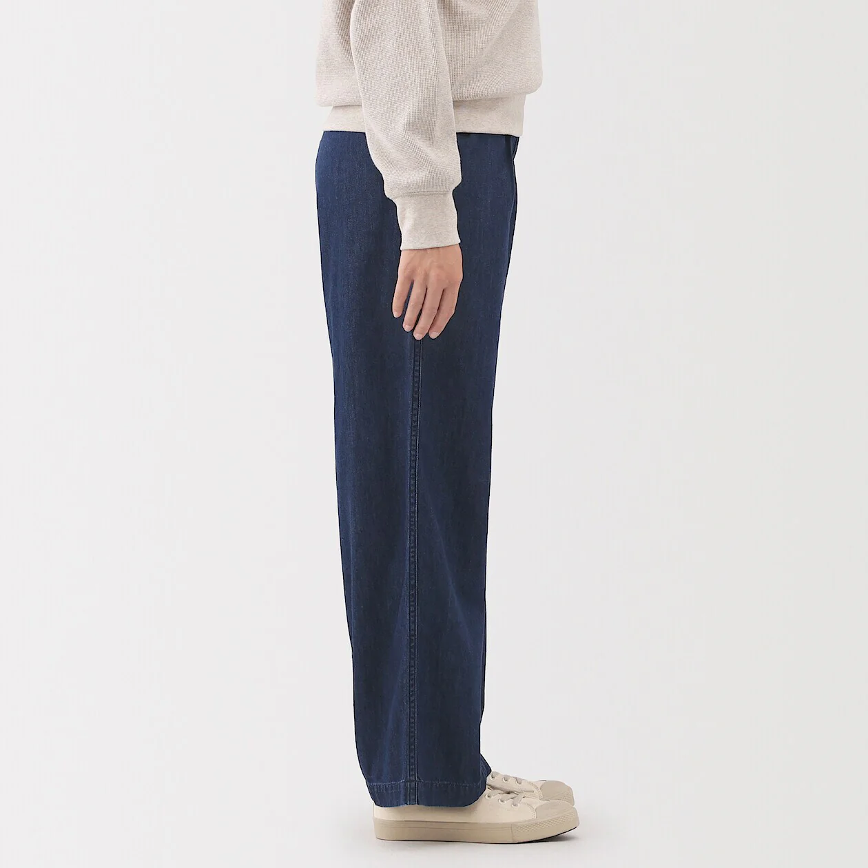 Lightweight Denim Pleated Wide Pants - Image 3