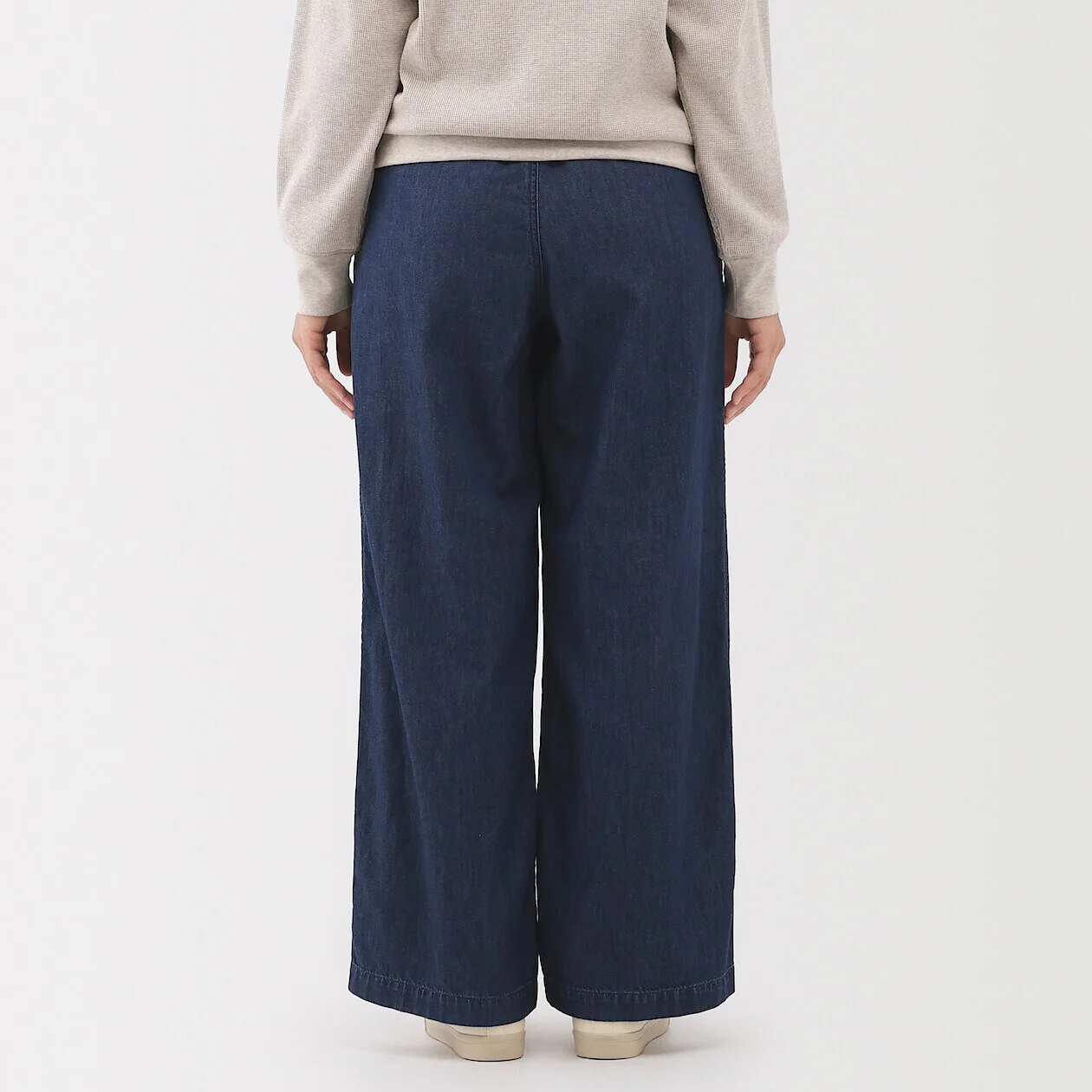 Lightweight Denim Pleated Wide Pants - Image 4