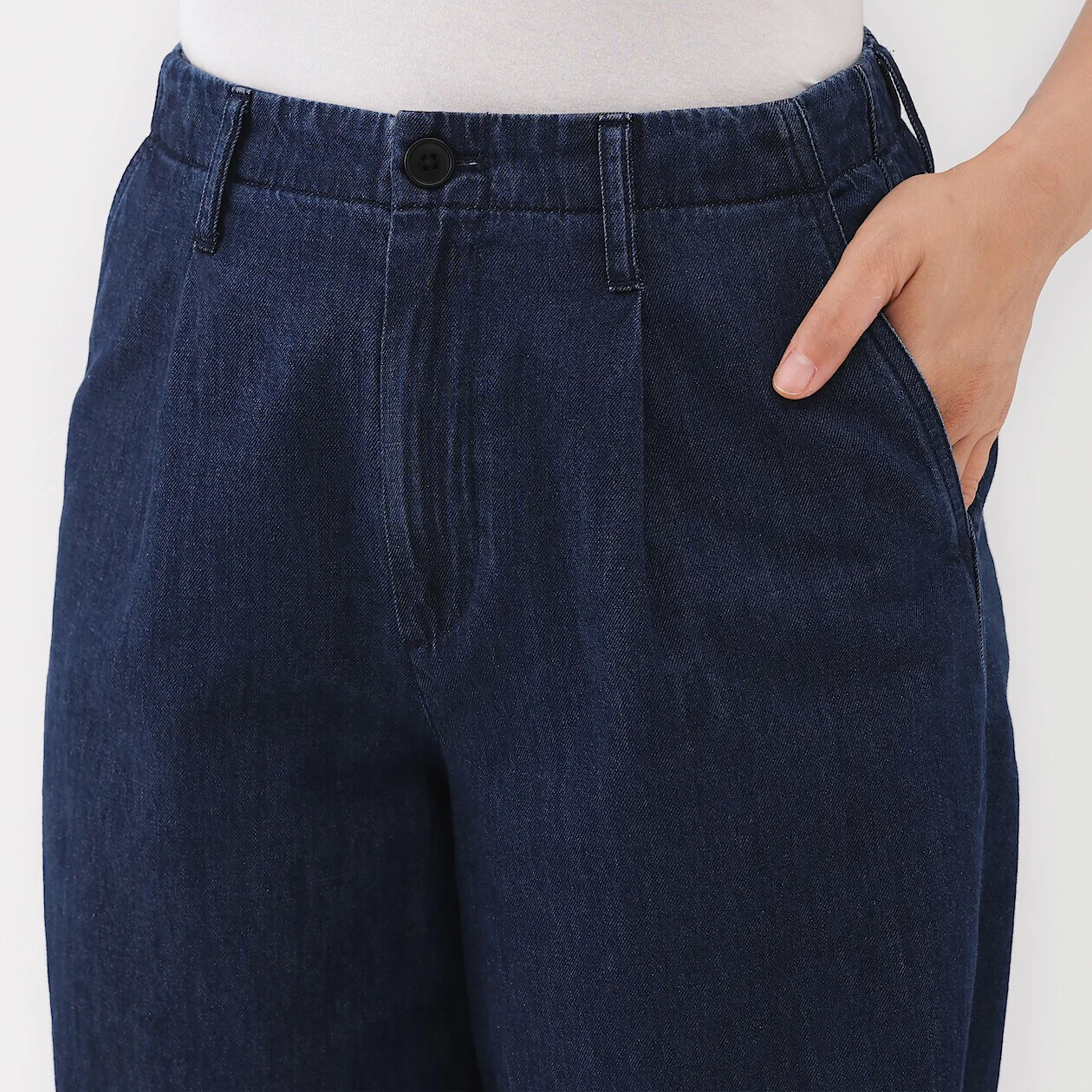 Lightweight Denim Pleated Wide Pants - Image 5