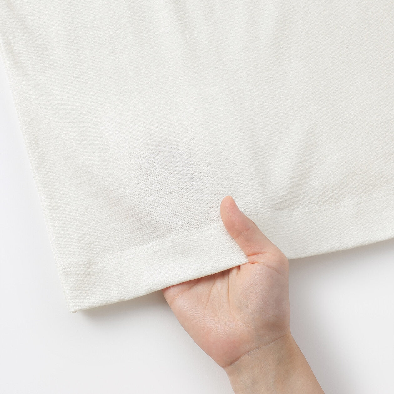 Linen Blend Short Sleeve T-Shirt - Image 12