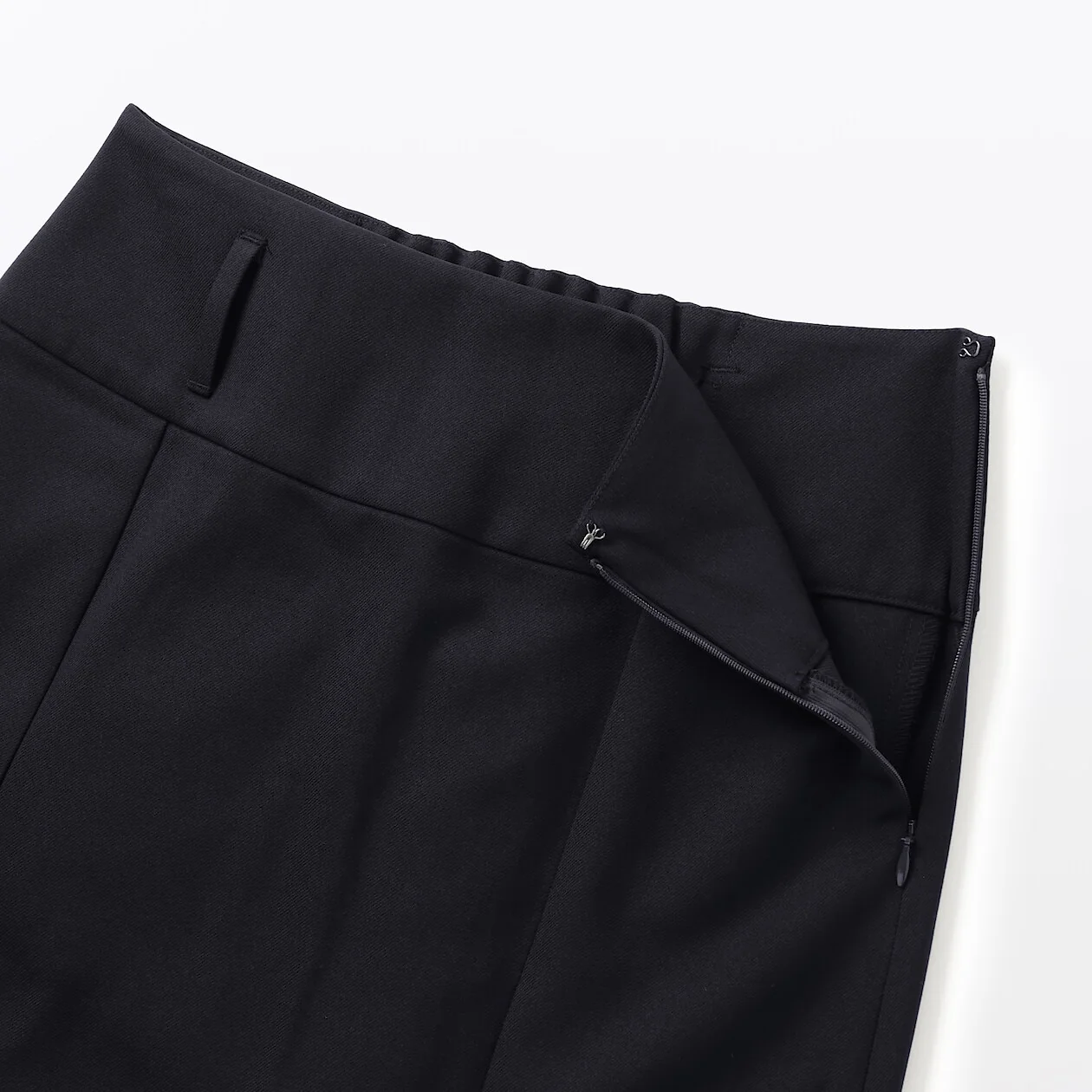 Midi Skirt with Belt Loops - Image 3
