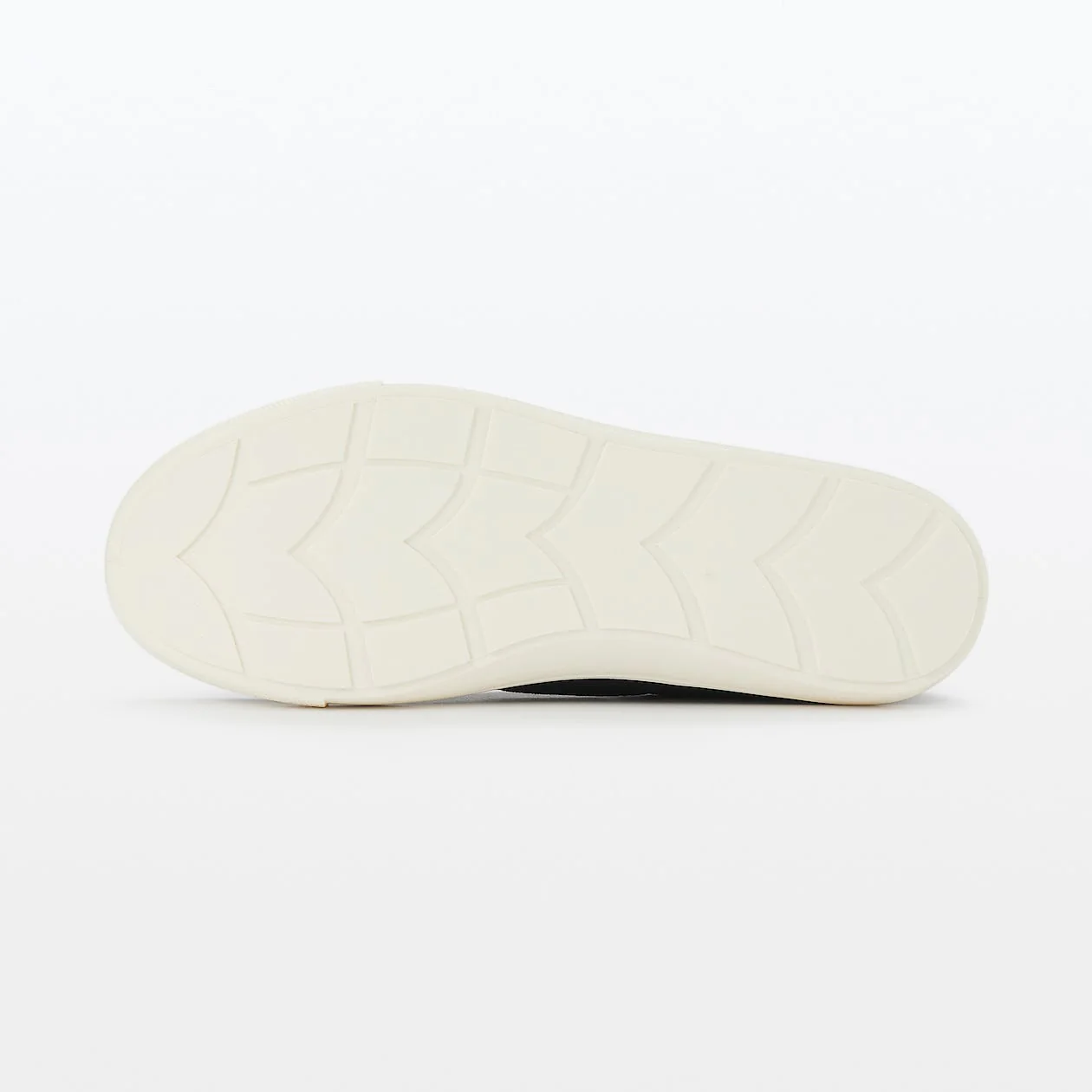 Less Tiring Slip On Sneakers - Image 6