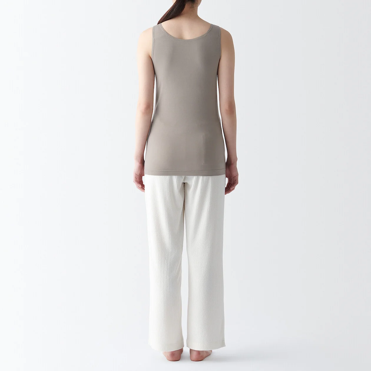 Smooth Bra Tank Top - Image 31