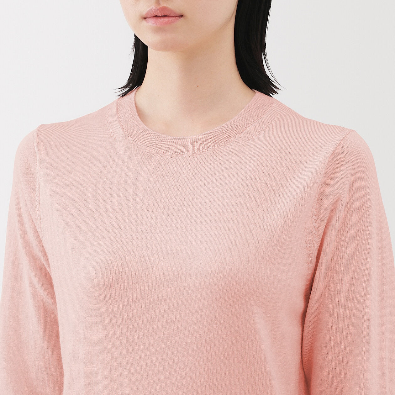 Washable Wool High-Gauge Crewneck Sweater - Image 5