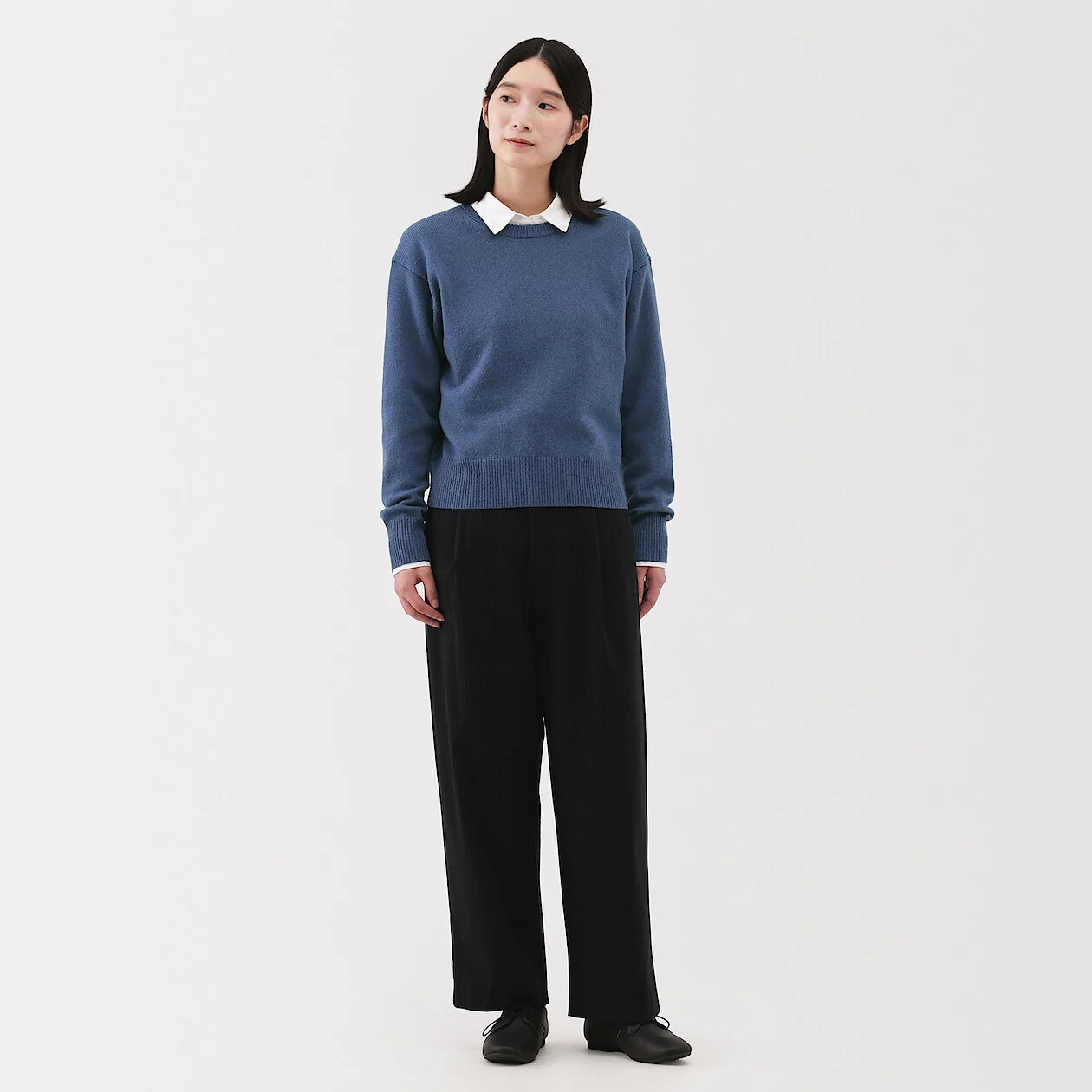 Washable Wool Mid Gauge Crewneck Sweater - Image 17